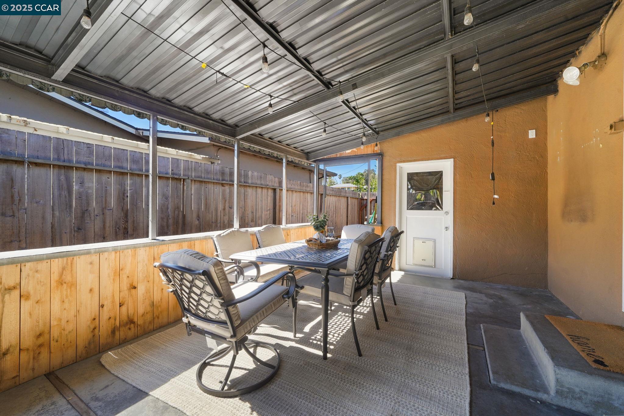 4317 Cowell Rd