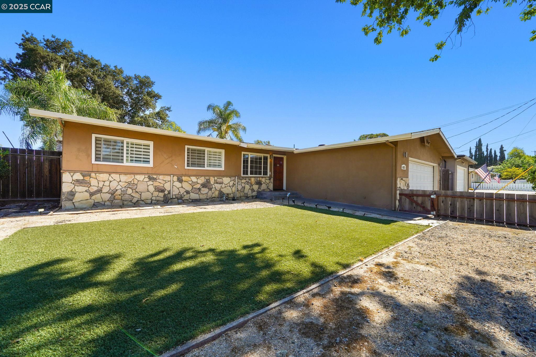 4317 Cowell Rd