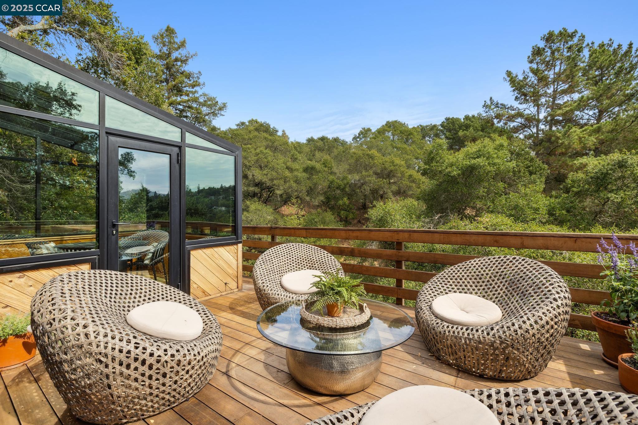 388 Camino Sobrante