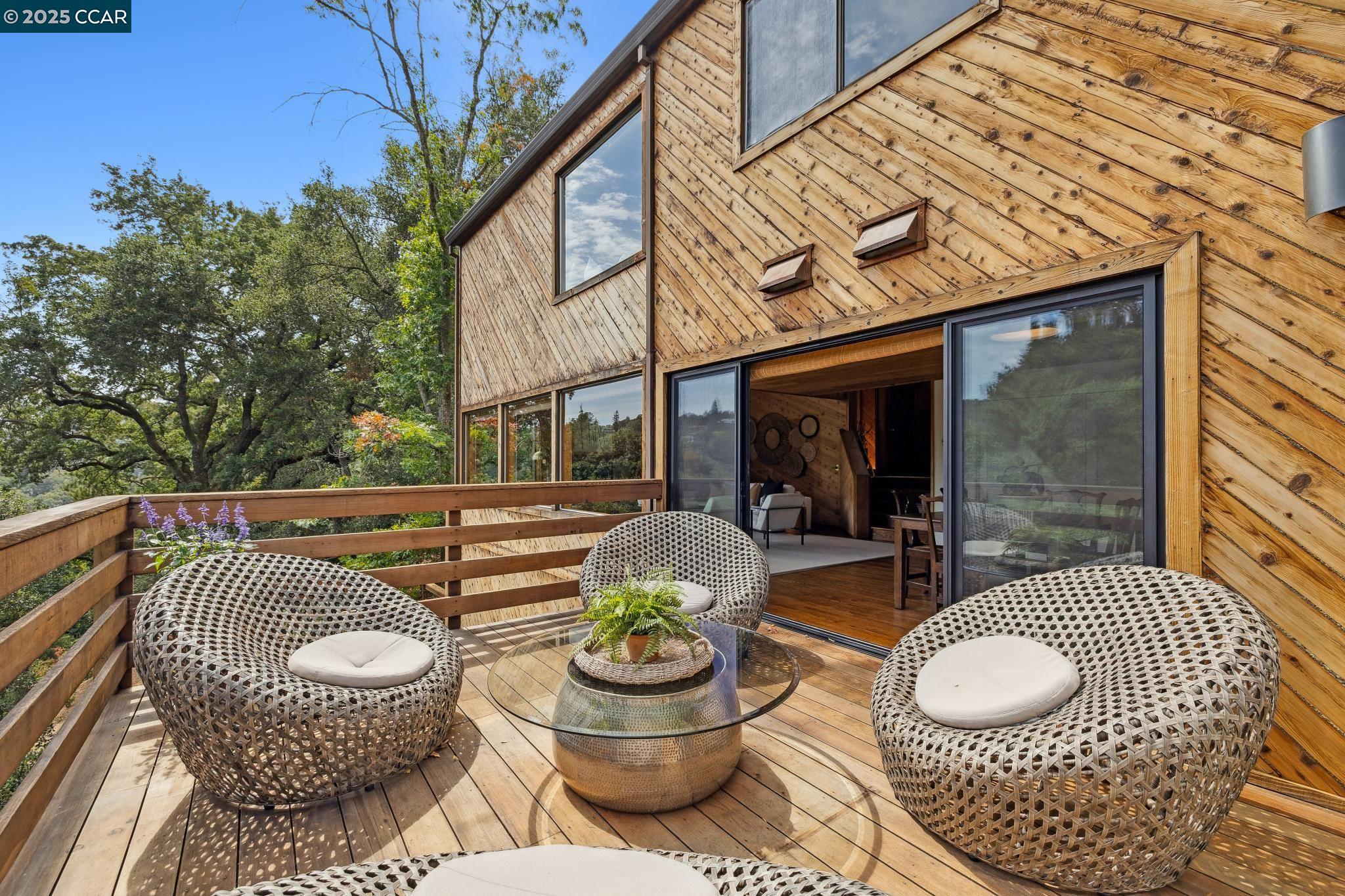 388 Camino Sobrante