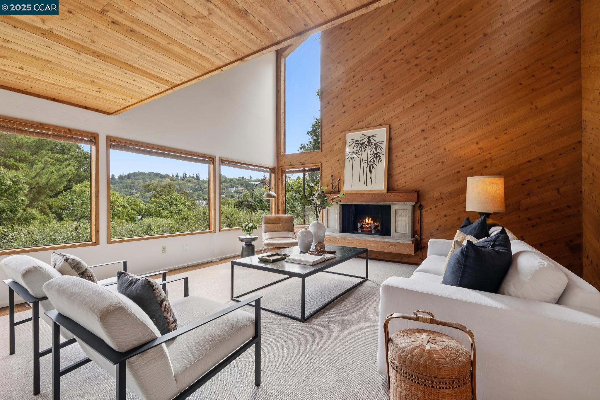 388 Camino Sobrante