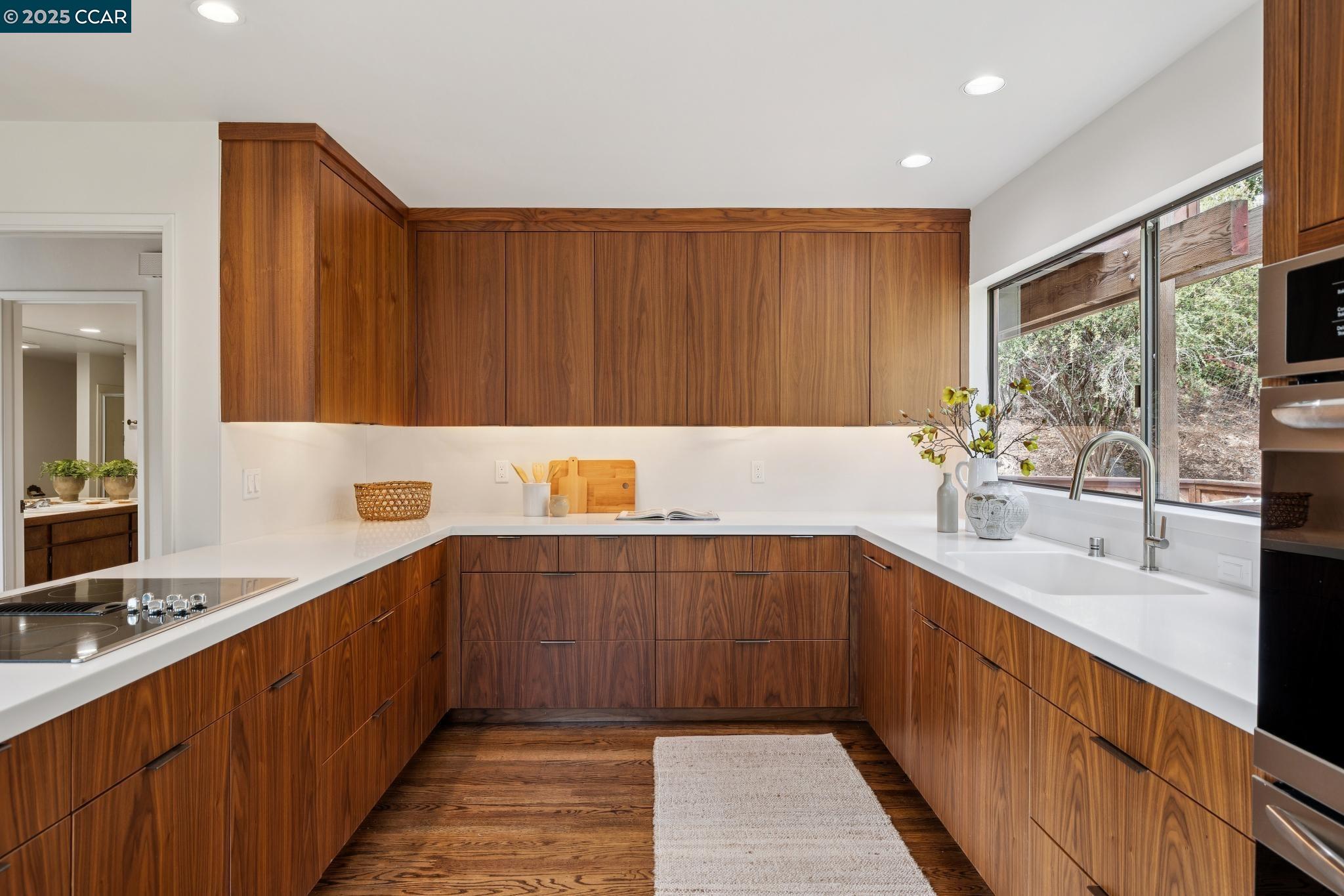 388 Camino Sobrante