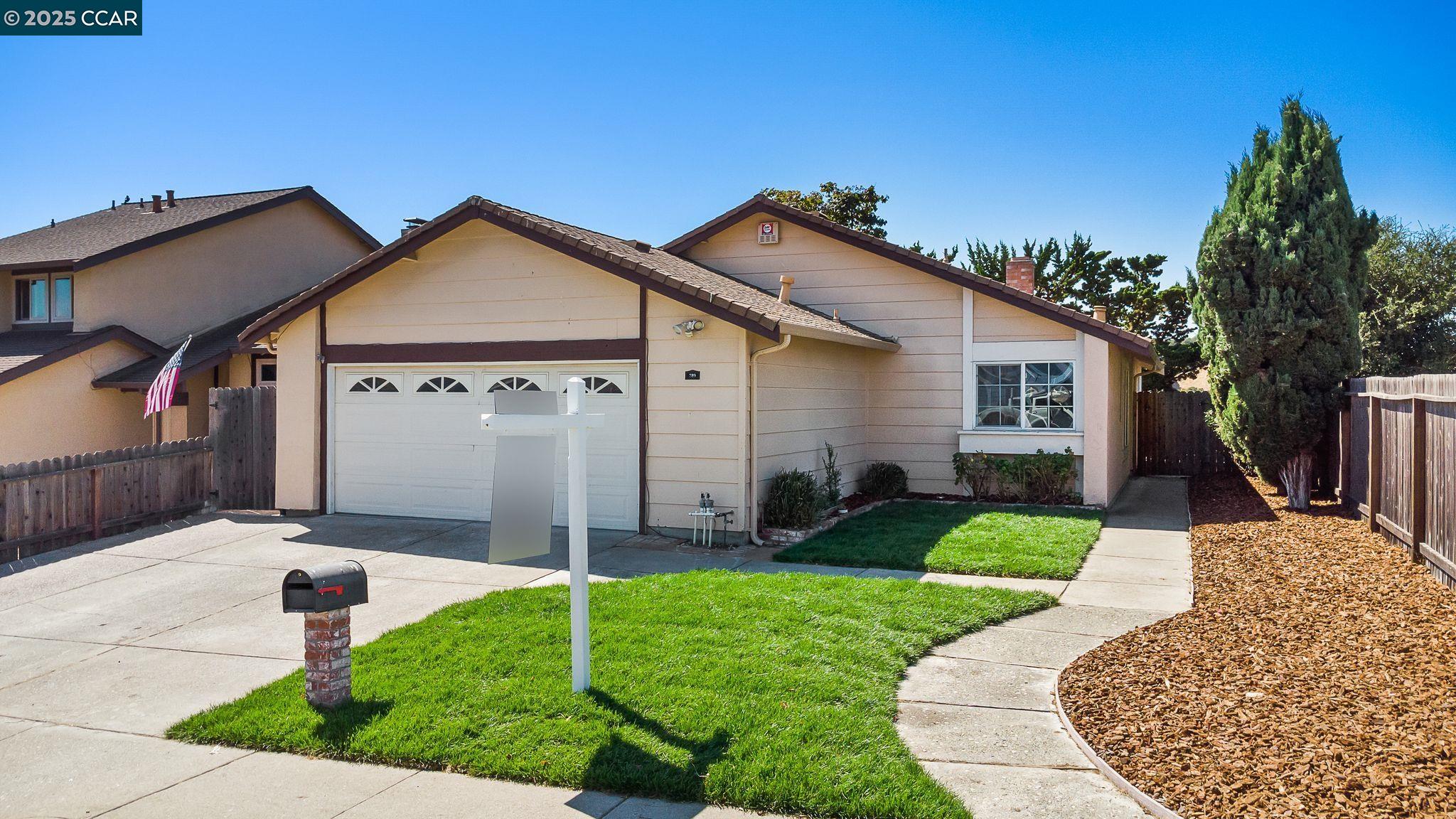 789 Coral Ridge Cir