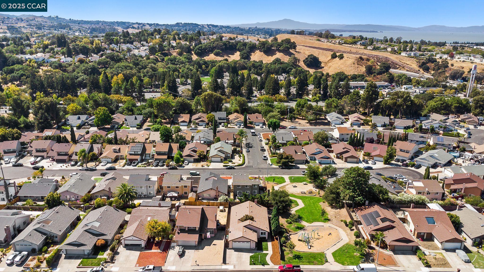 789 Coral Ridge Cir