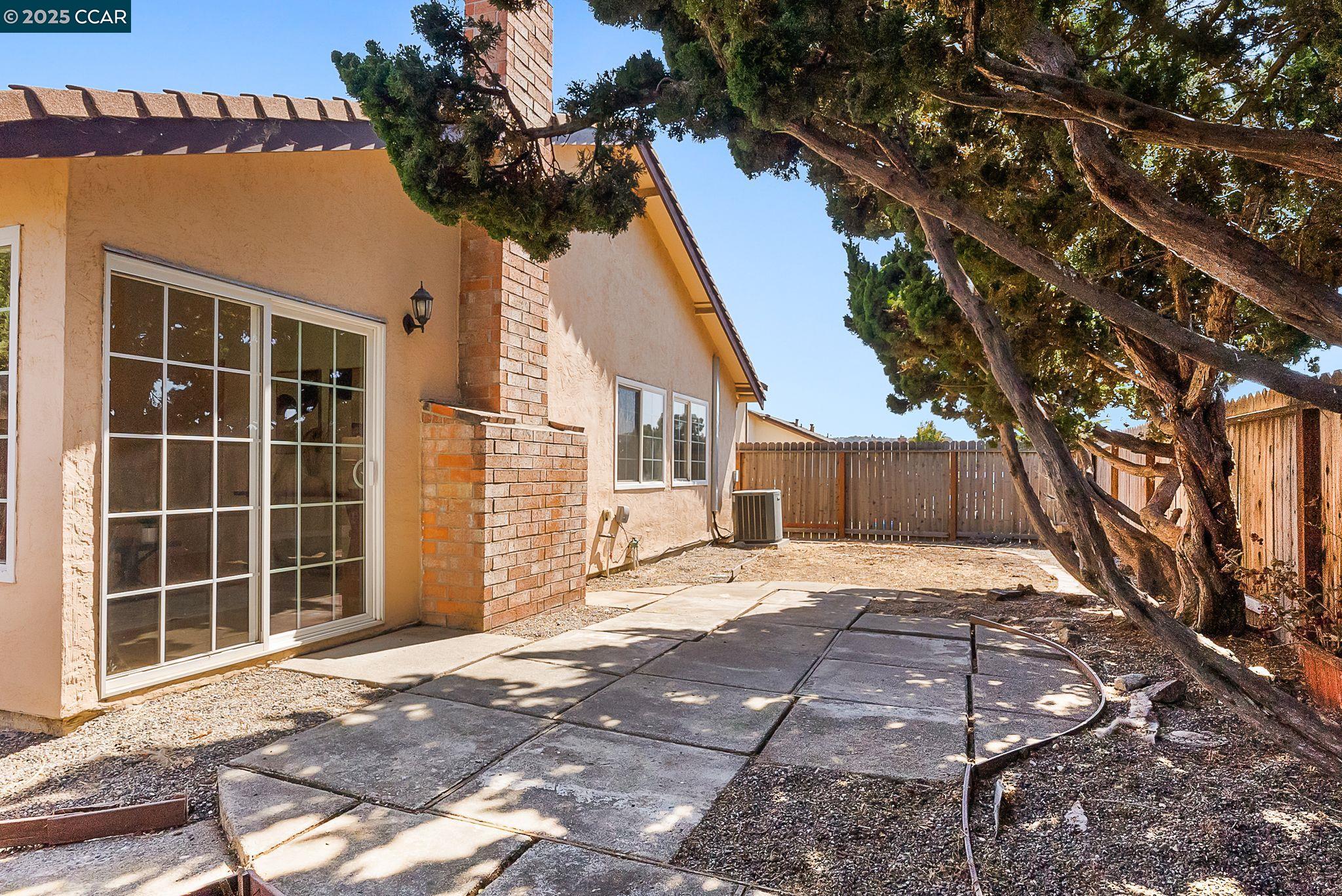 789 Coral Ridge Cir