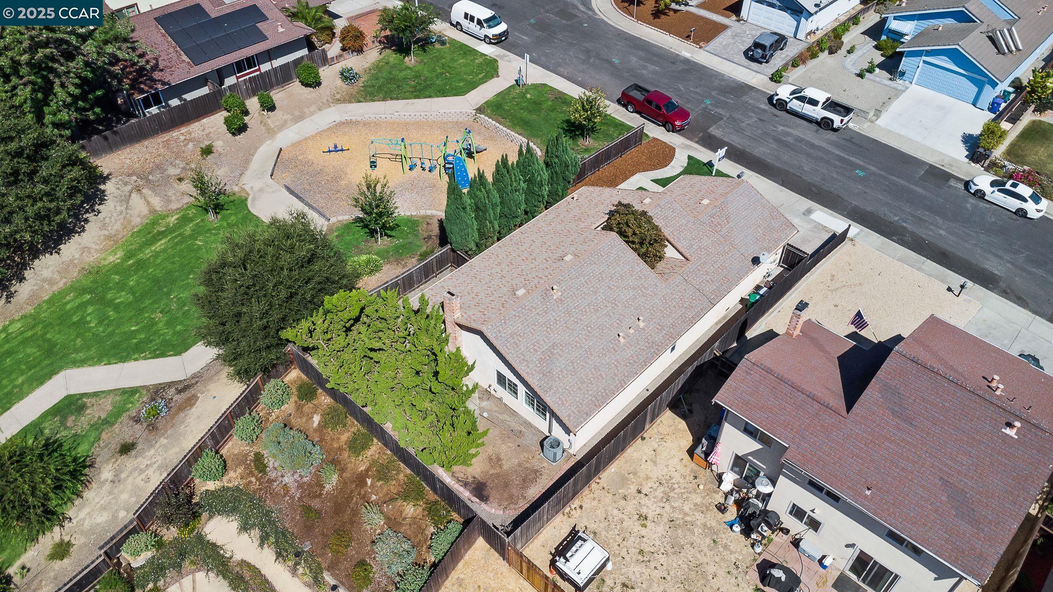 789 Coral Ridge Cir