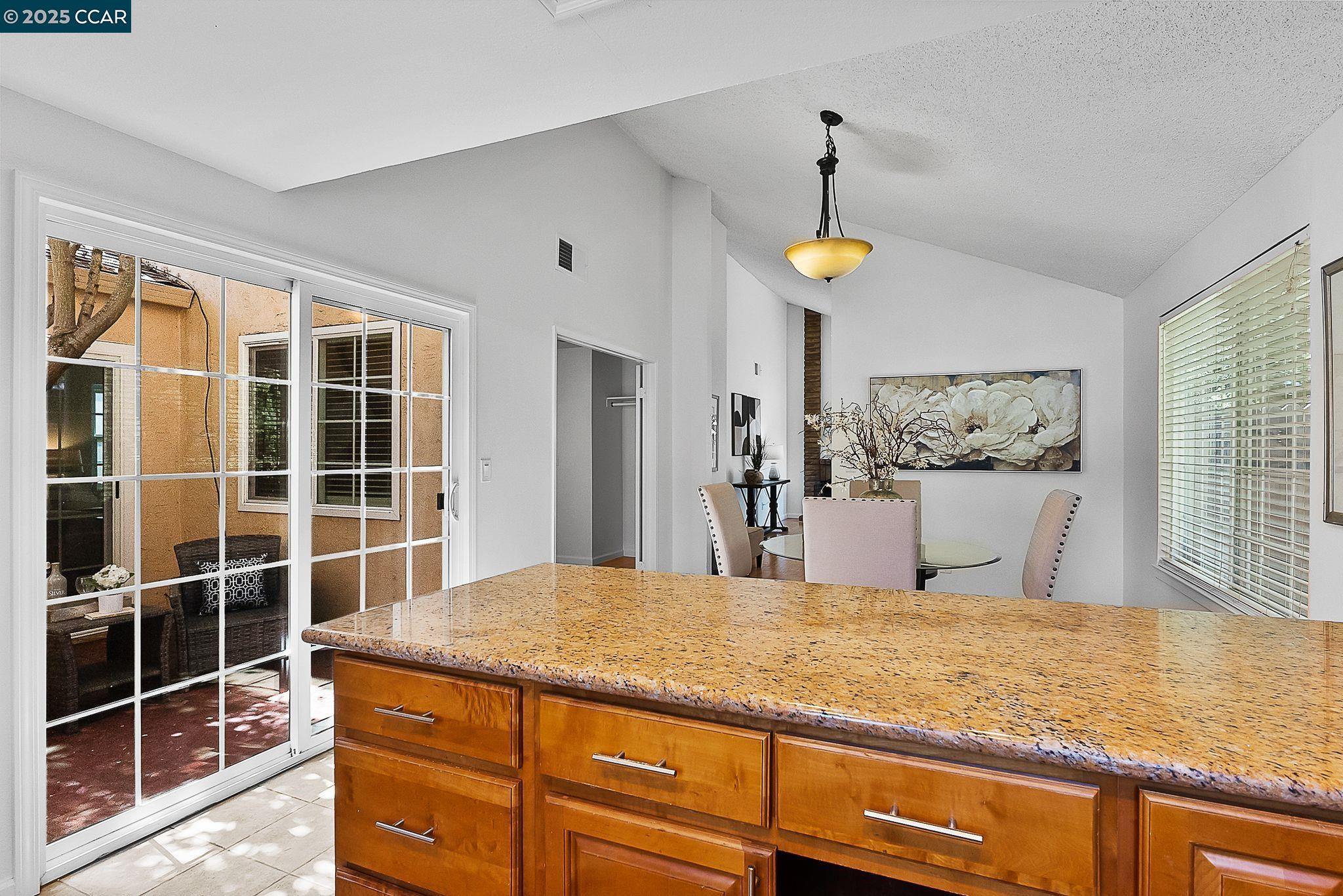 789 Coral Ridge Cir