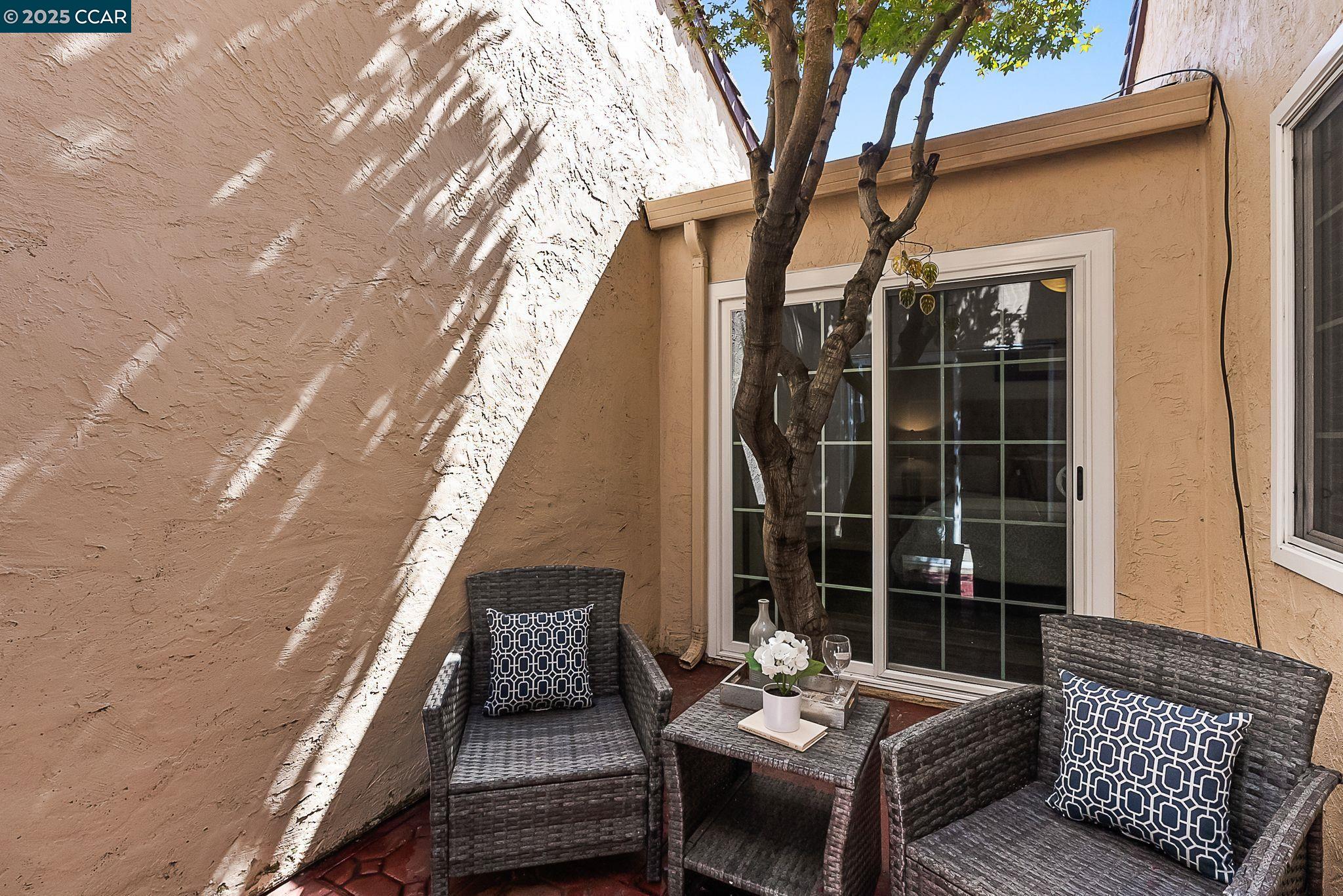 789 Coral Ridge Cir
