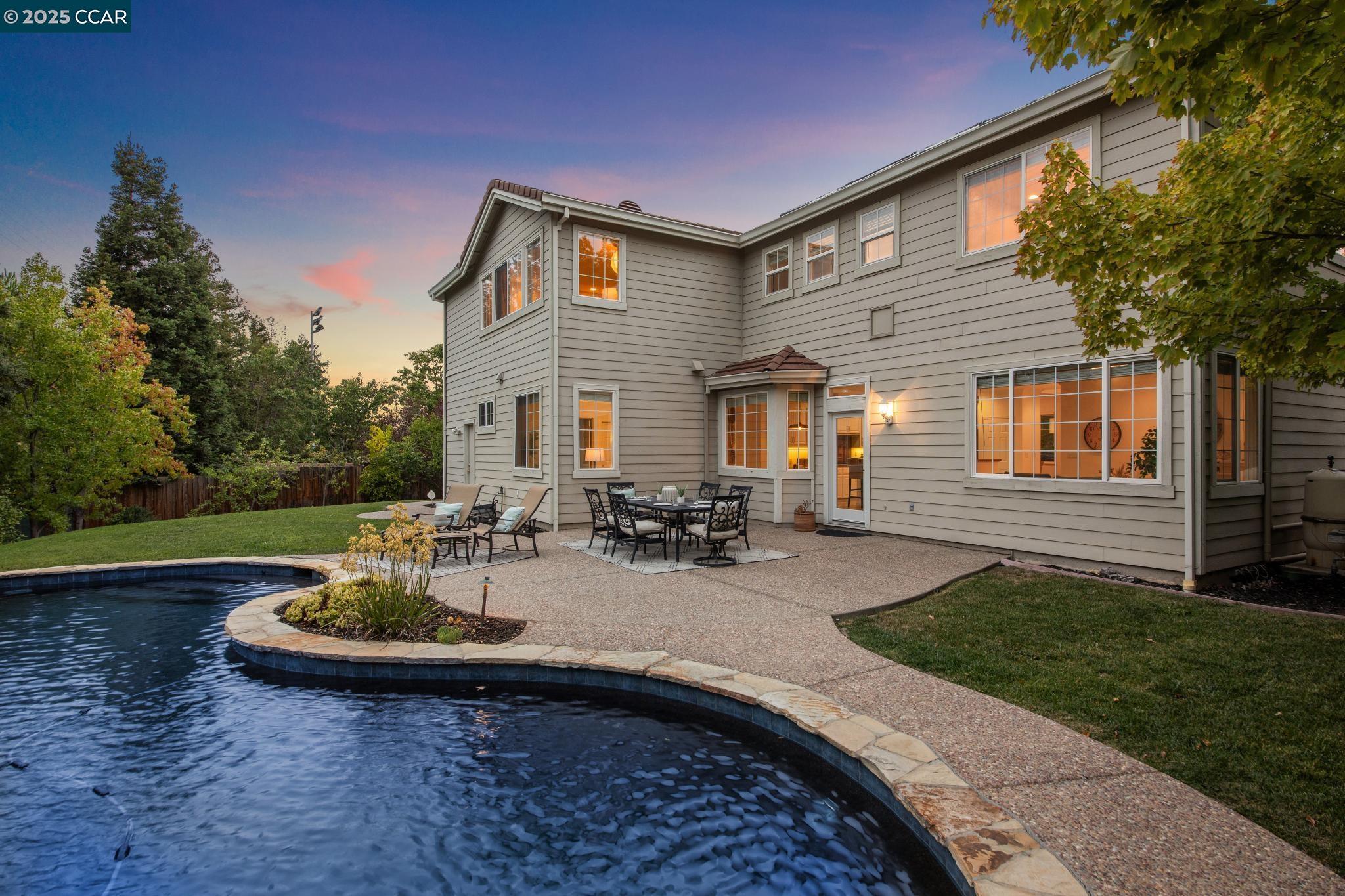 455 Kit Fox Ct