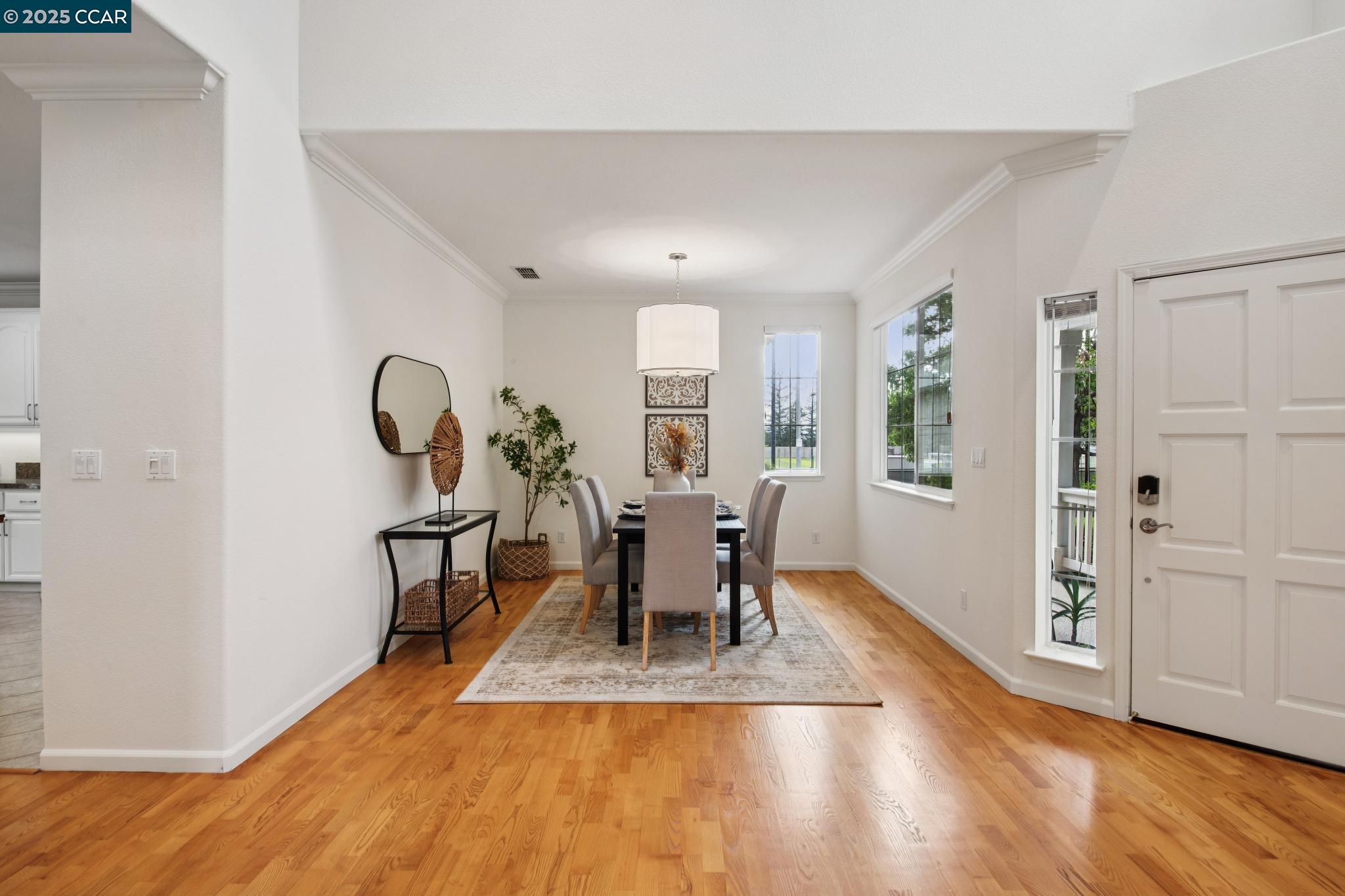 455 Kit Fox Ct