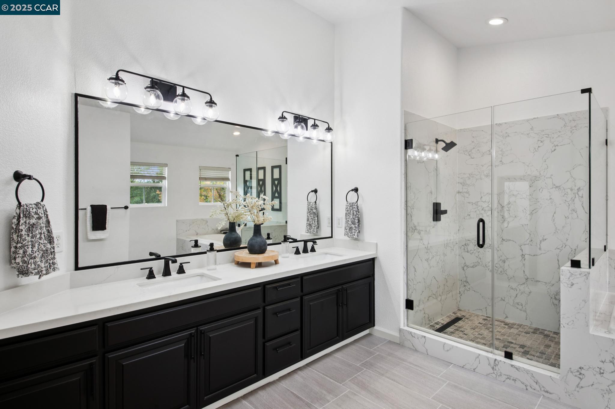 455 Kit Fox Ct