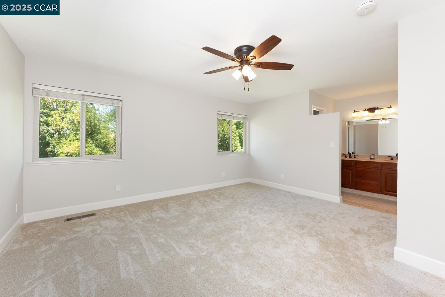 1290 Easley Dr
