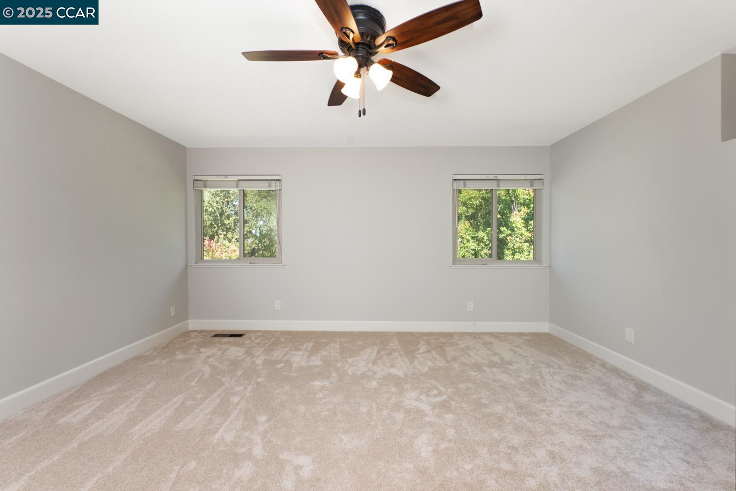 1290 Easley Dr