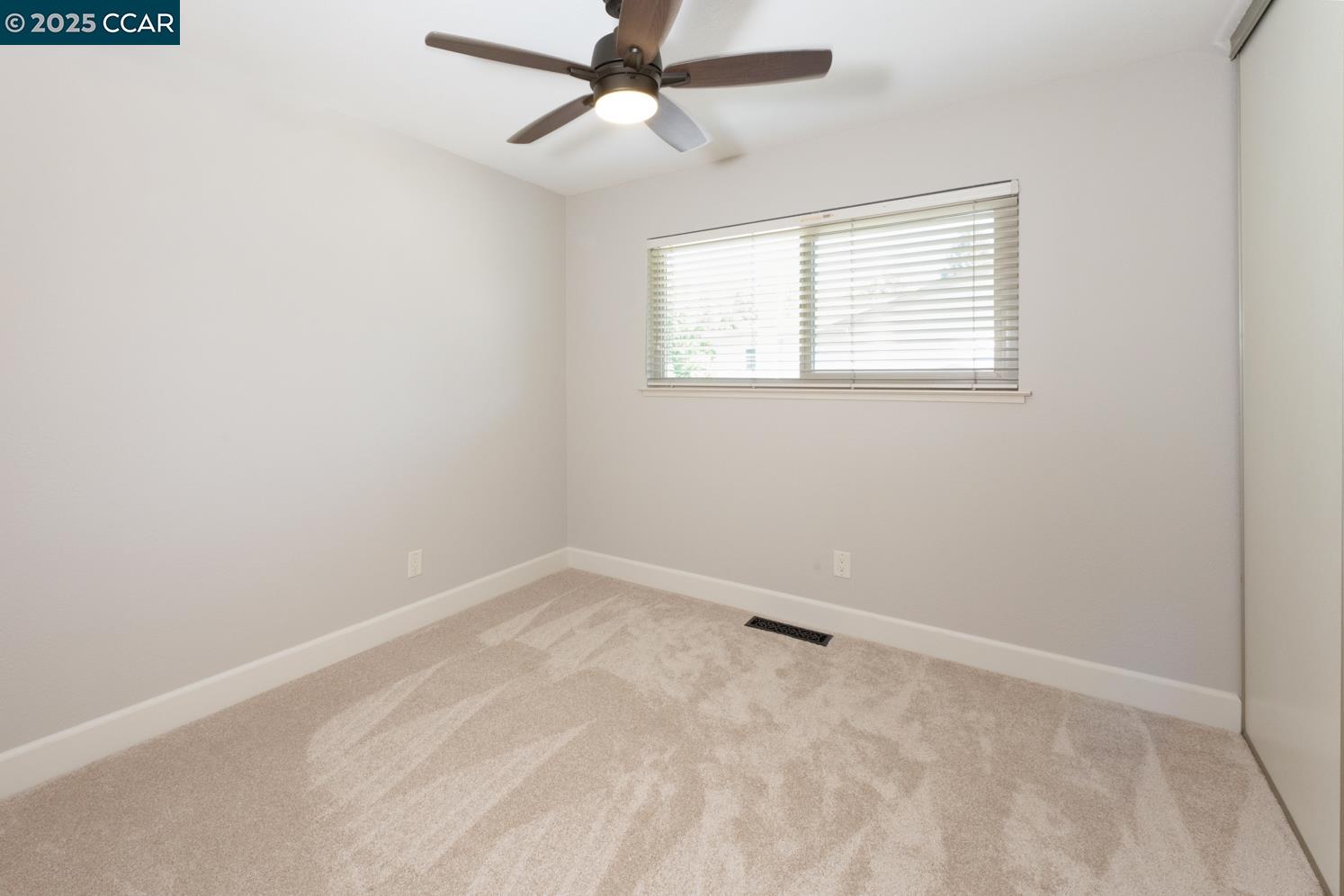 1290 Easley Dr