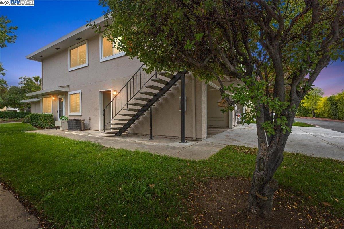 2309 Saidel Dr # 2