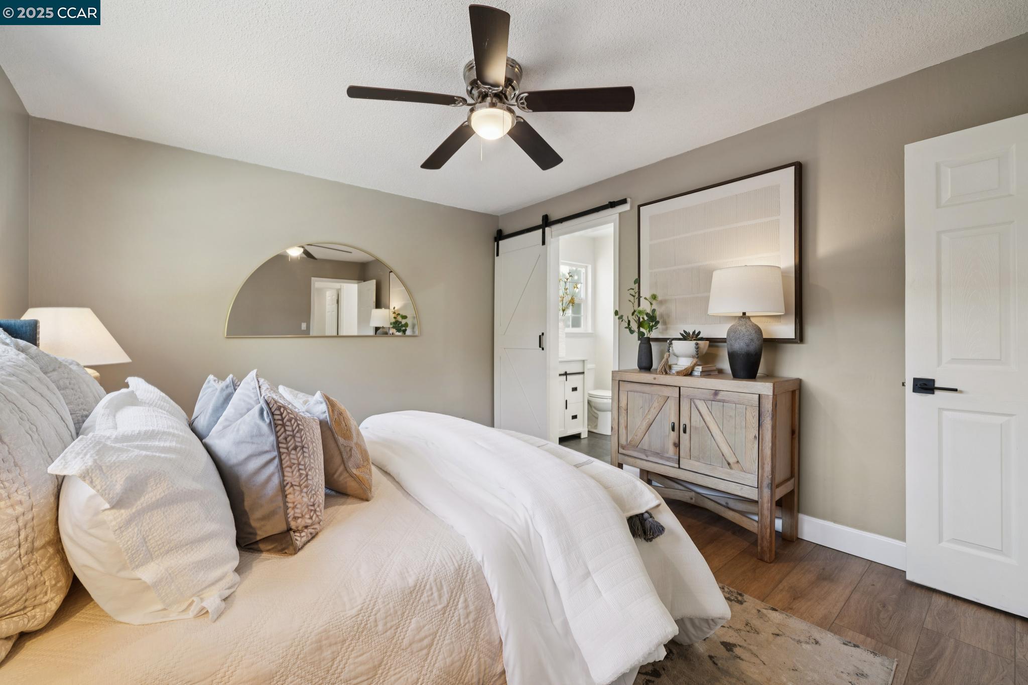 1274 Stephanie Ct