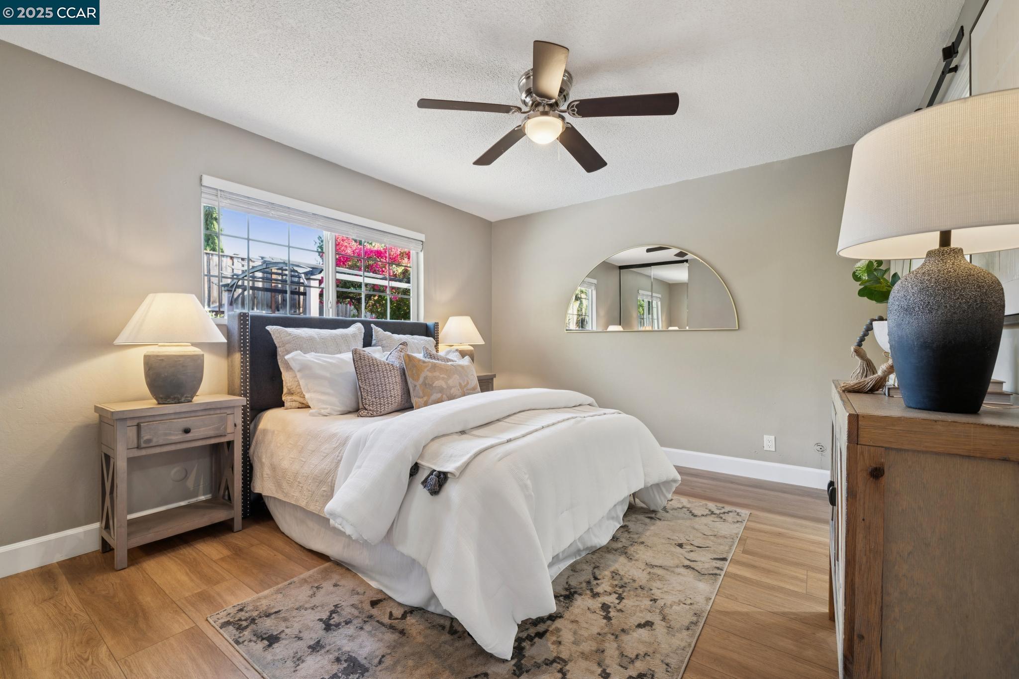 1274 Stephanie Ct