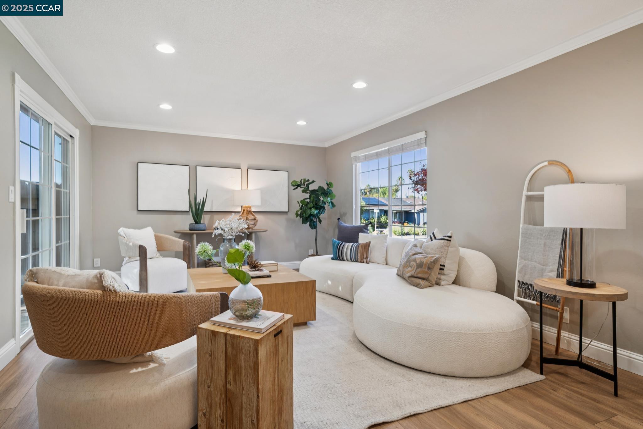 1274 Stephanie Ct