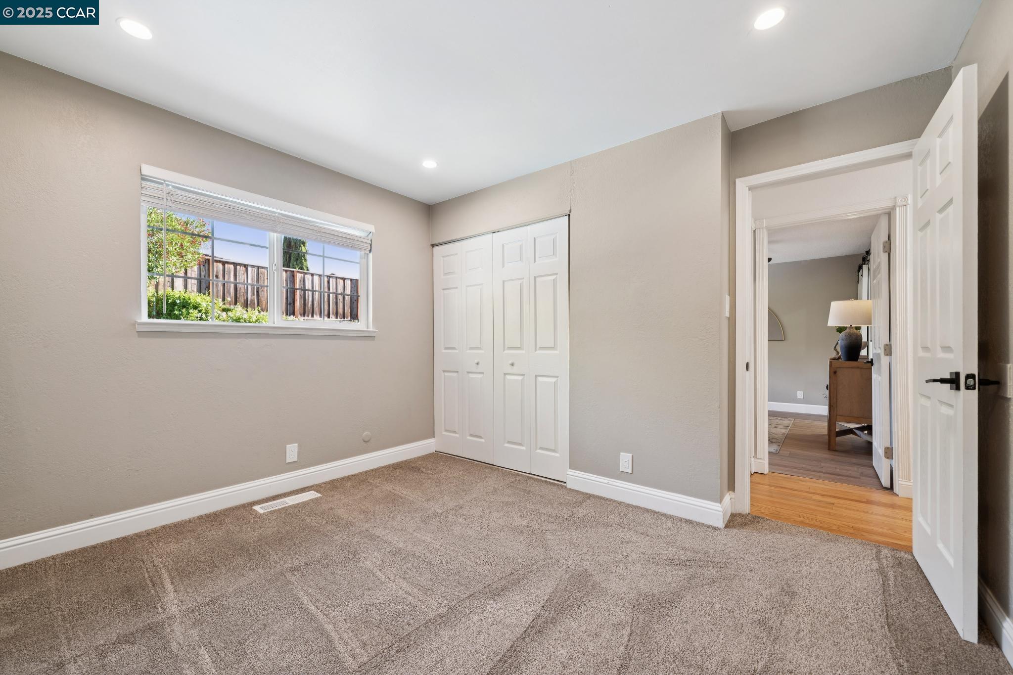 1274 Stephanie Ct