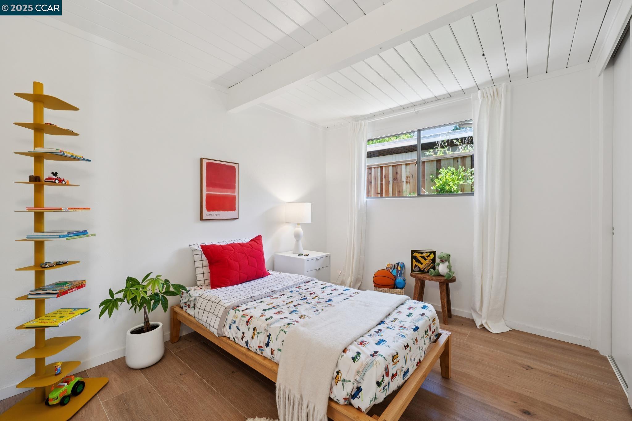 206 Santa Fe Dr