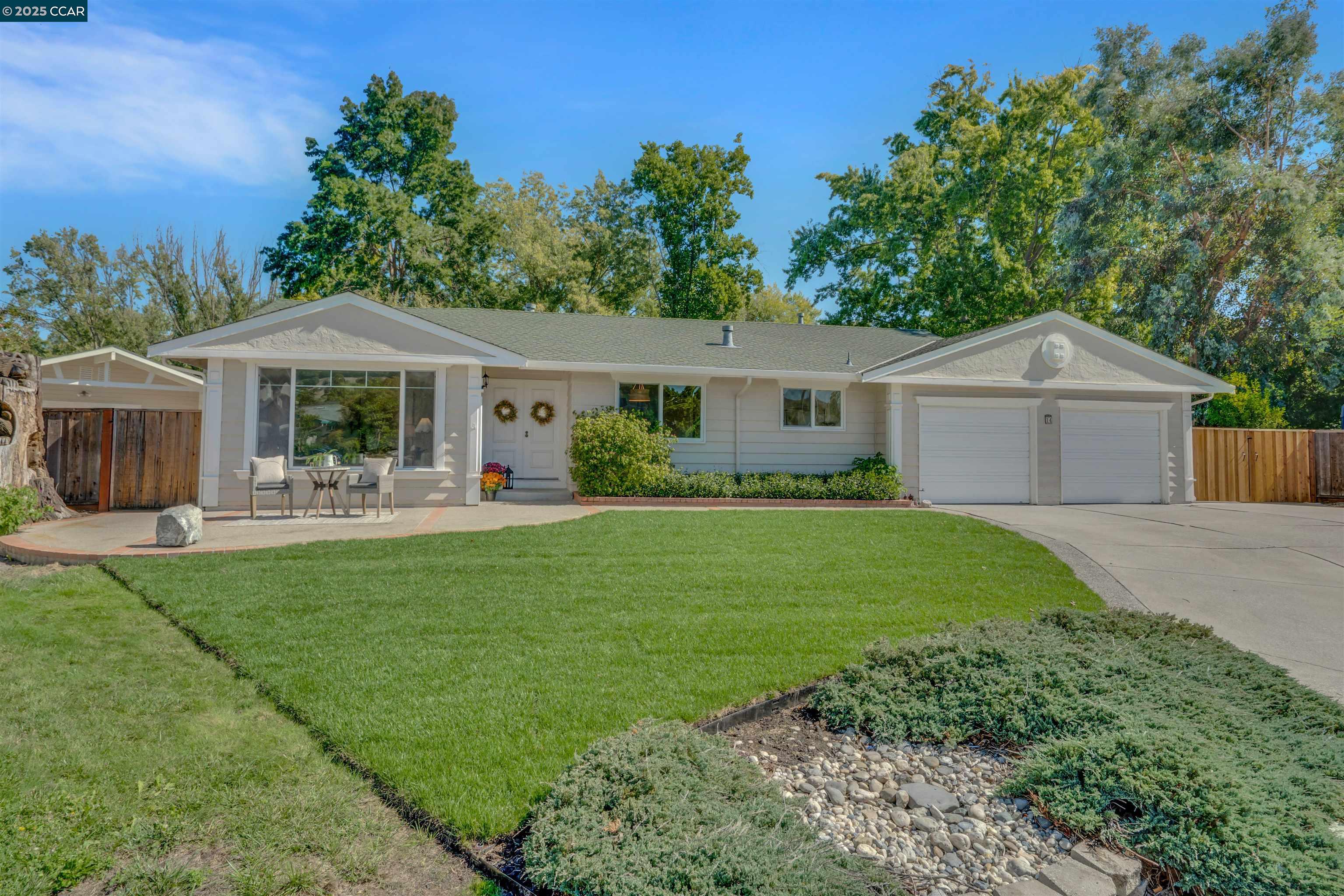 14 Creekwood Ct