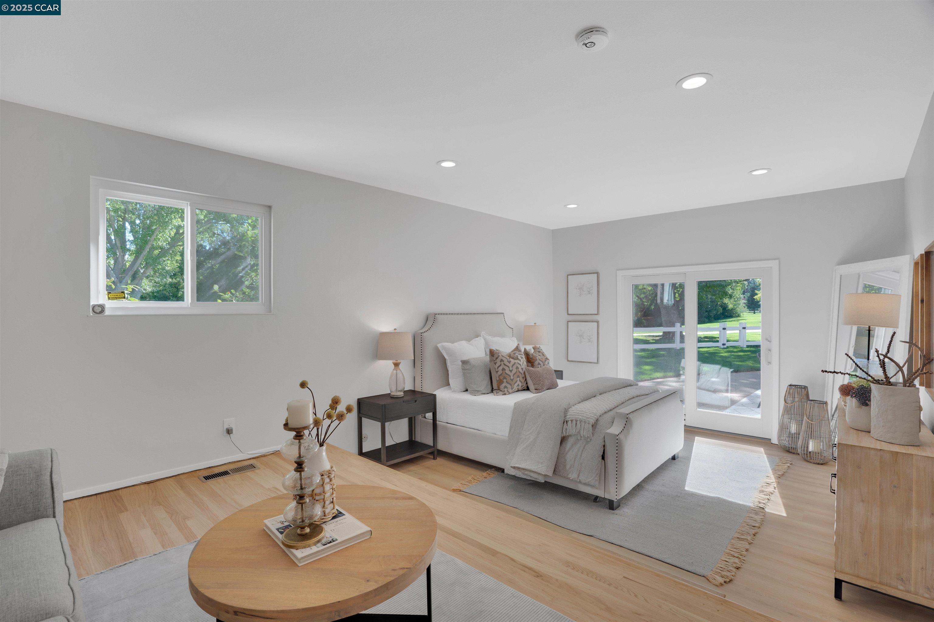 14 Creekwood Ct