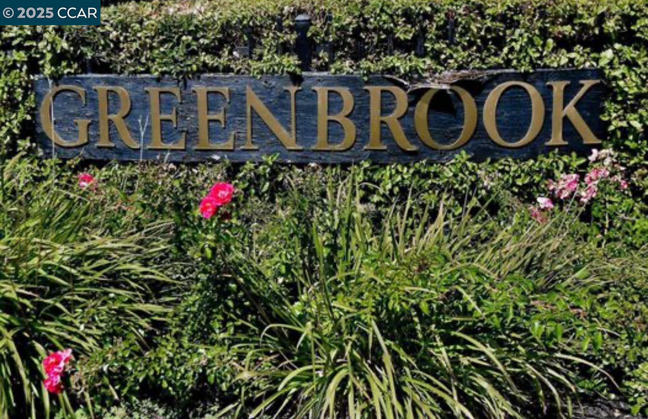 14 Creekwood Ct