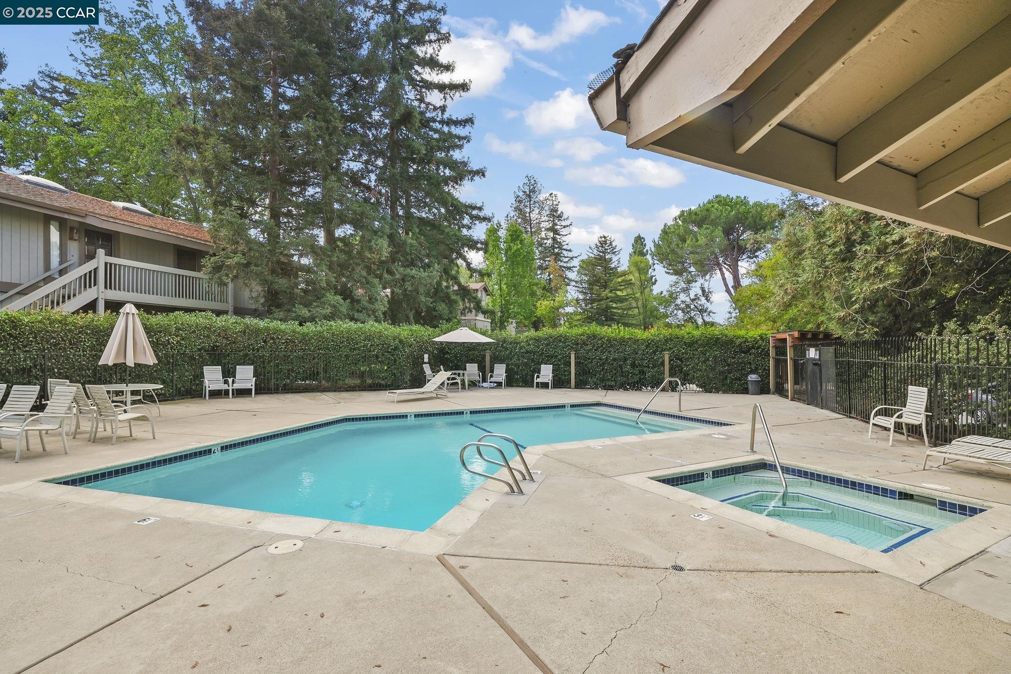 1544 Bailey Rd # 17