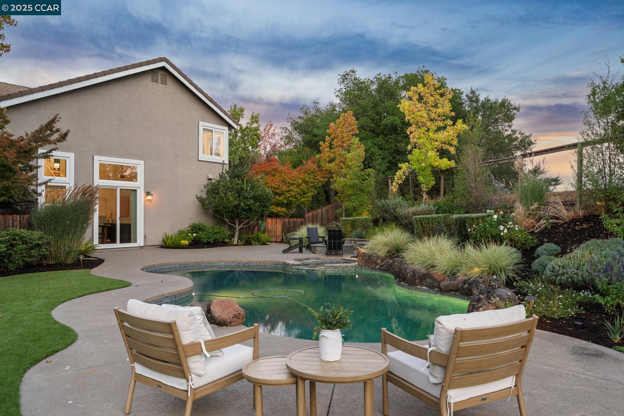 1255 Sunrise Ridge Dr