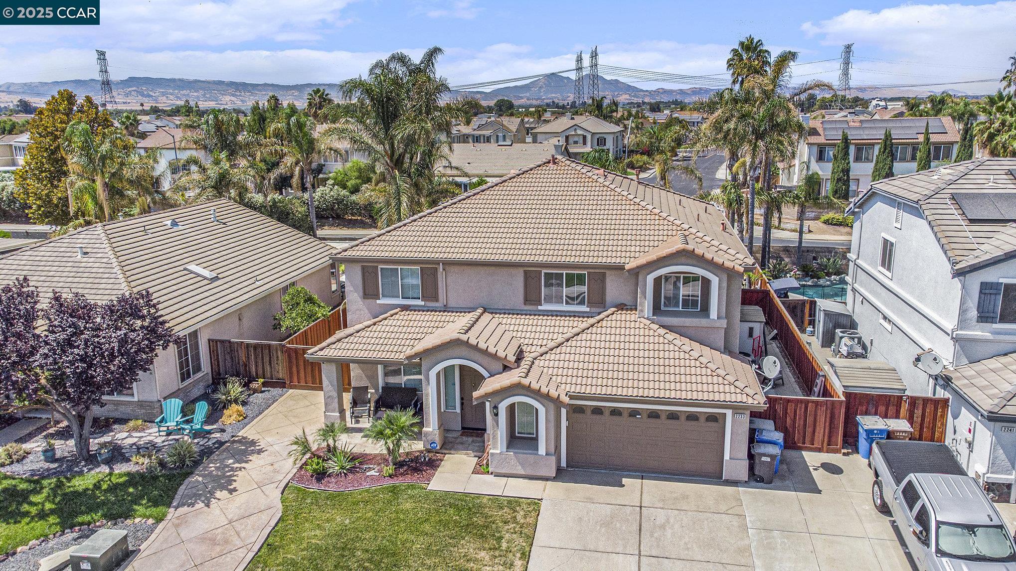 2233 Hampshire Dr