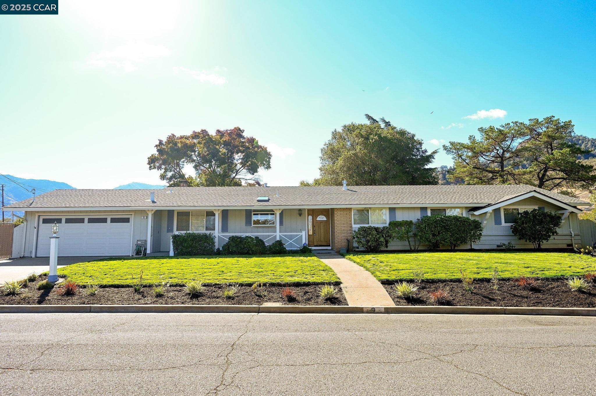 9 Herriman Ct