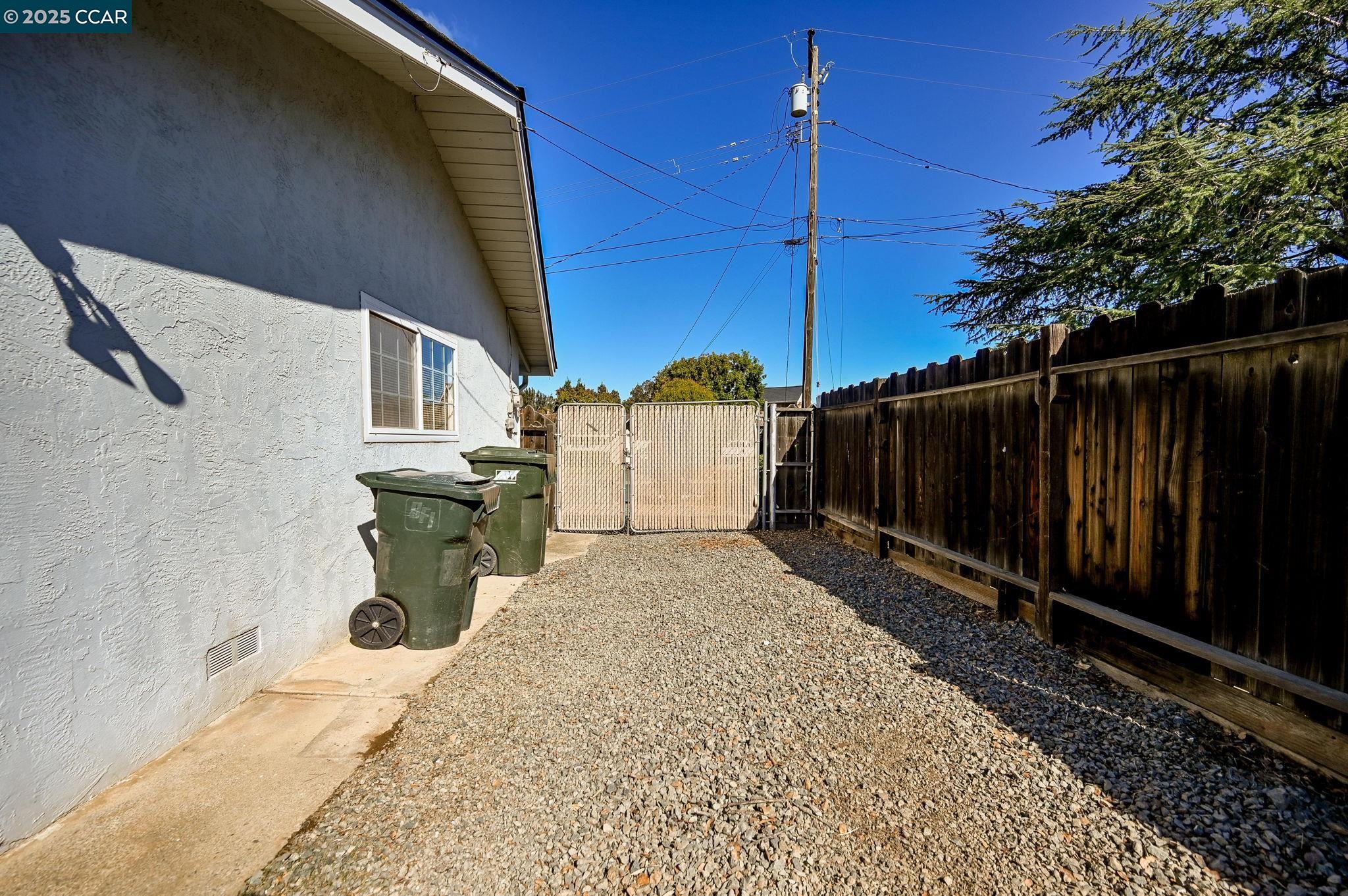9 Herriman Ct