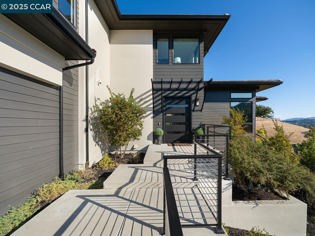 155 Arbor View Ln