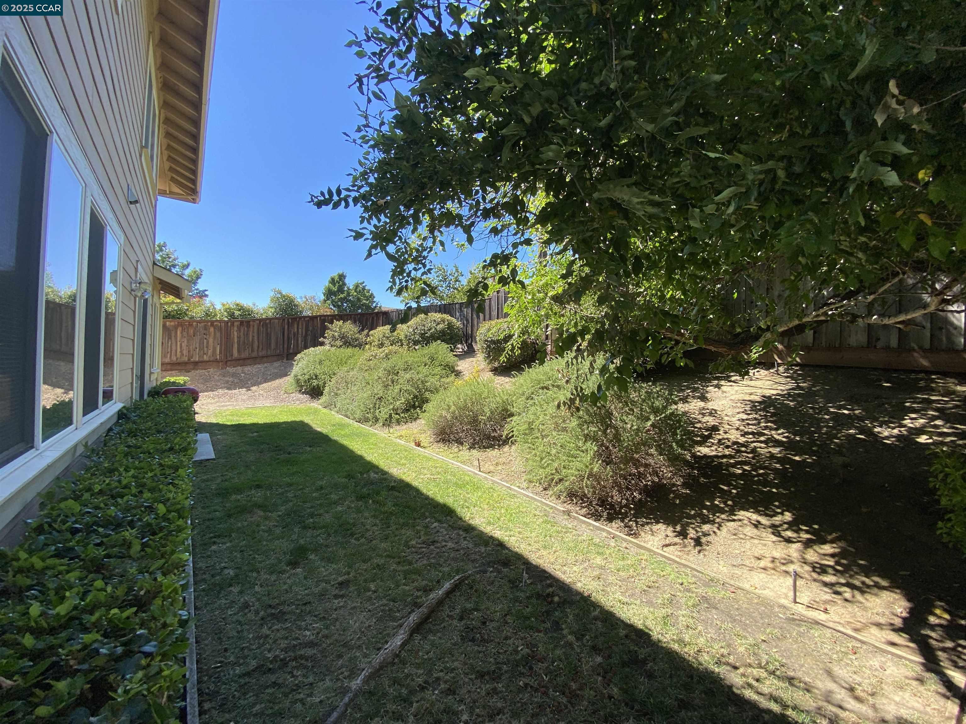 1900 La Veranda Pl