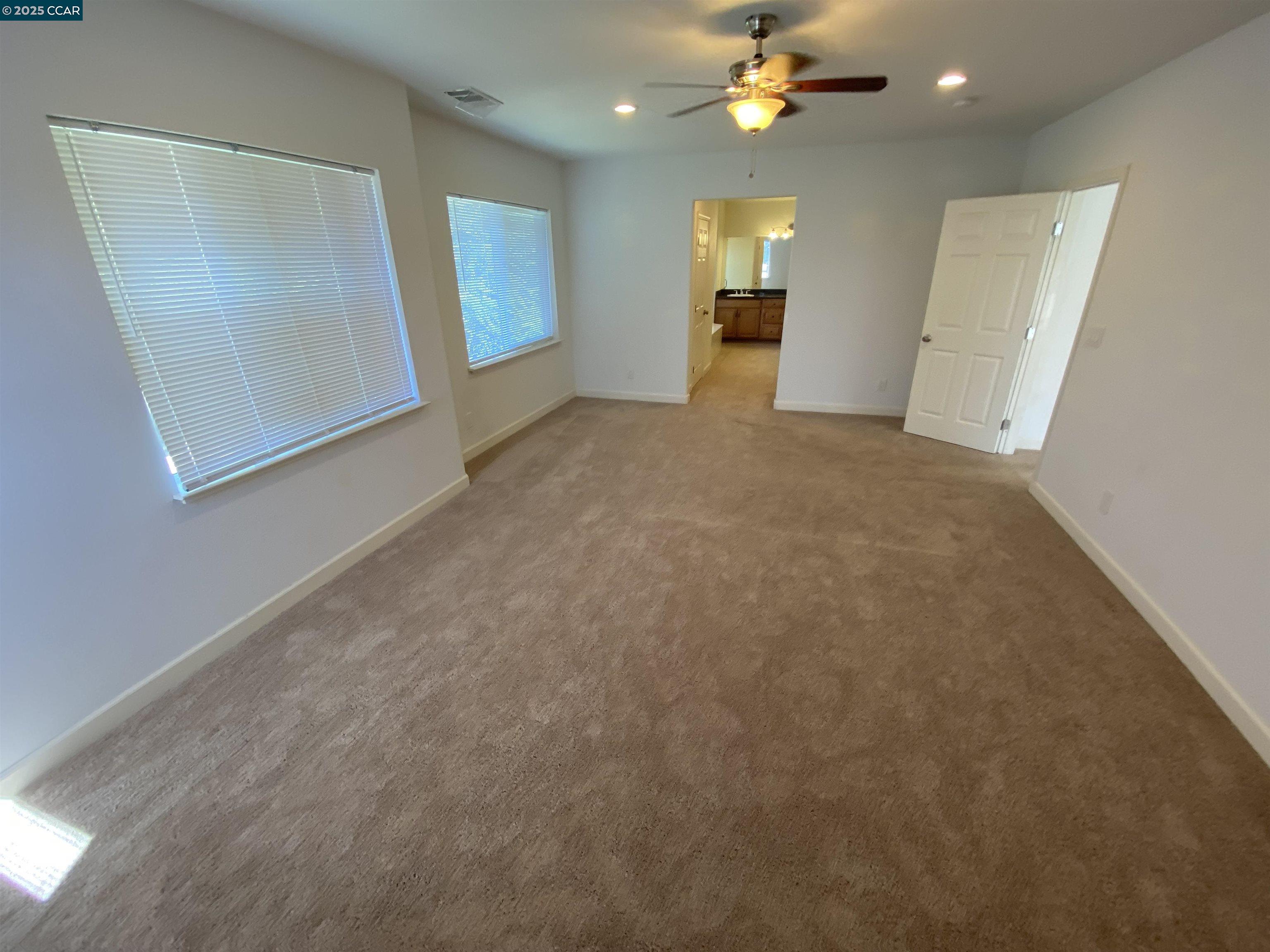 1900 La Veranda Pl