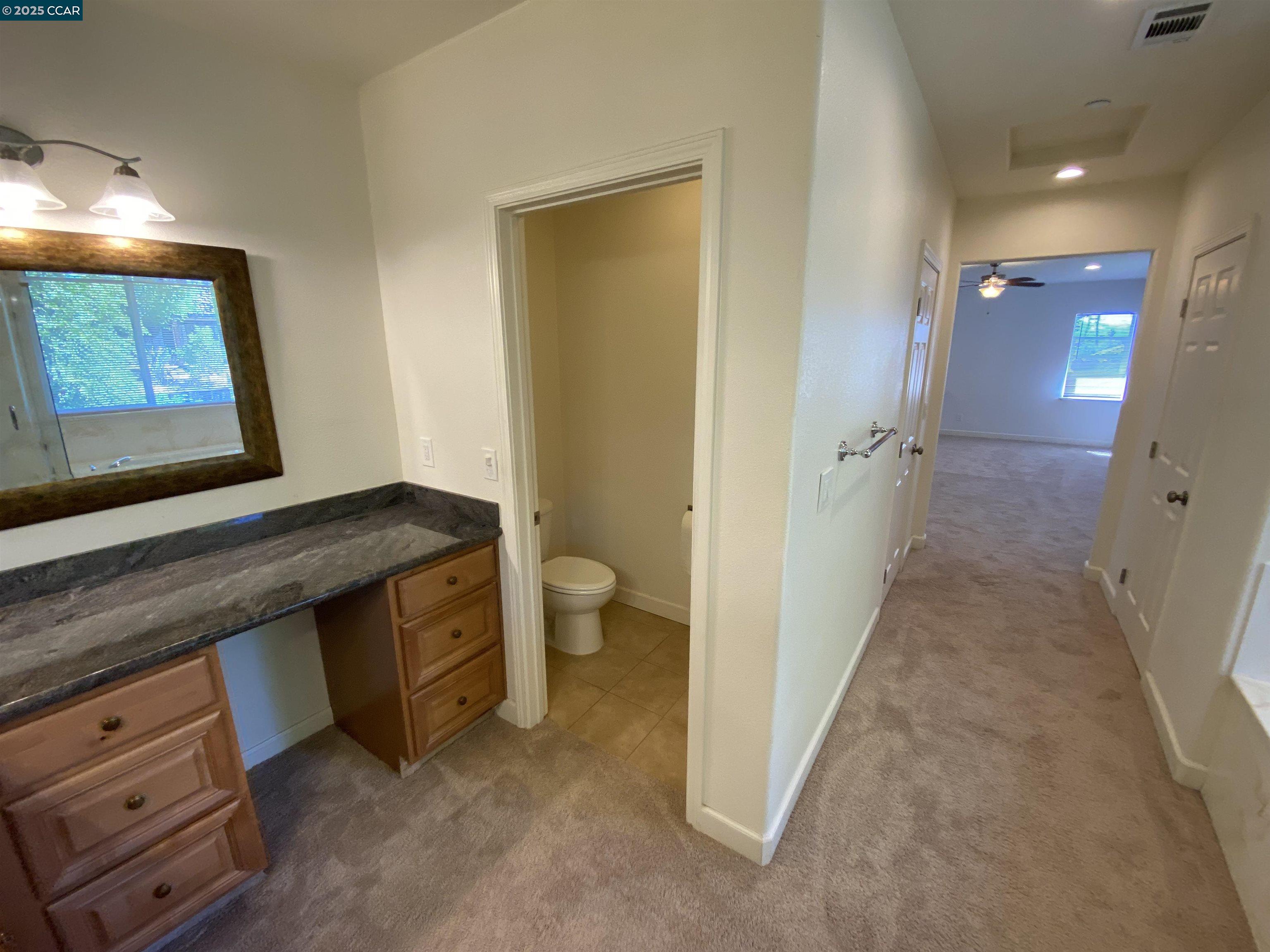 1900 La Veranda Pl