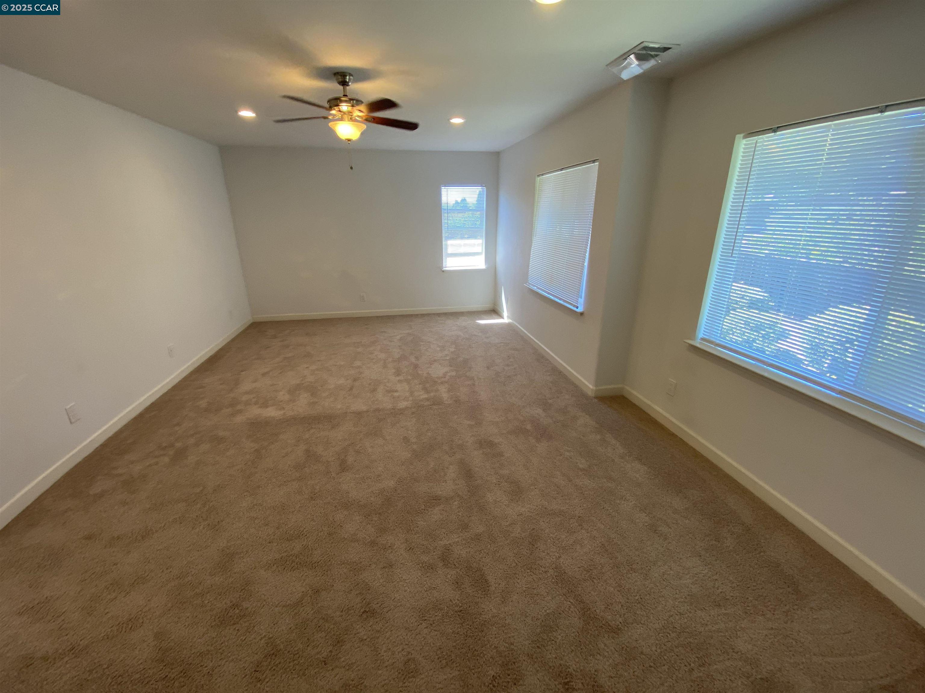 1900 La Veranda Pl