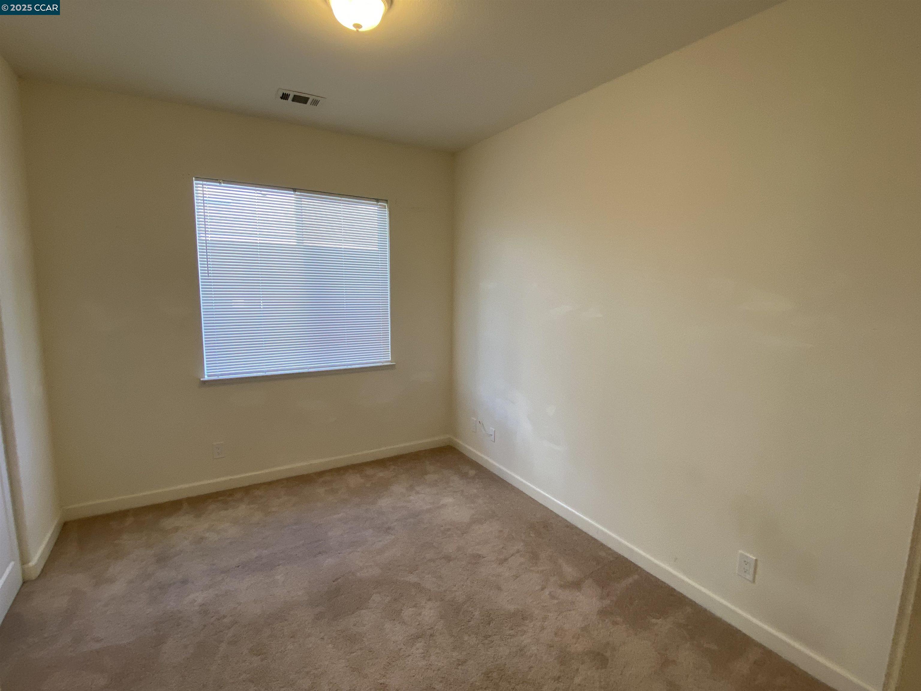 1900 La Veranda Pl