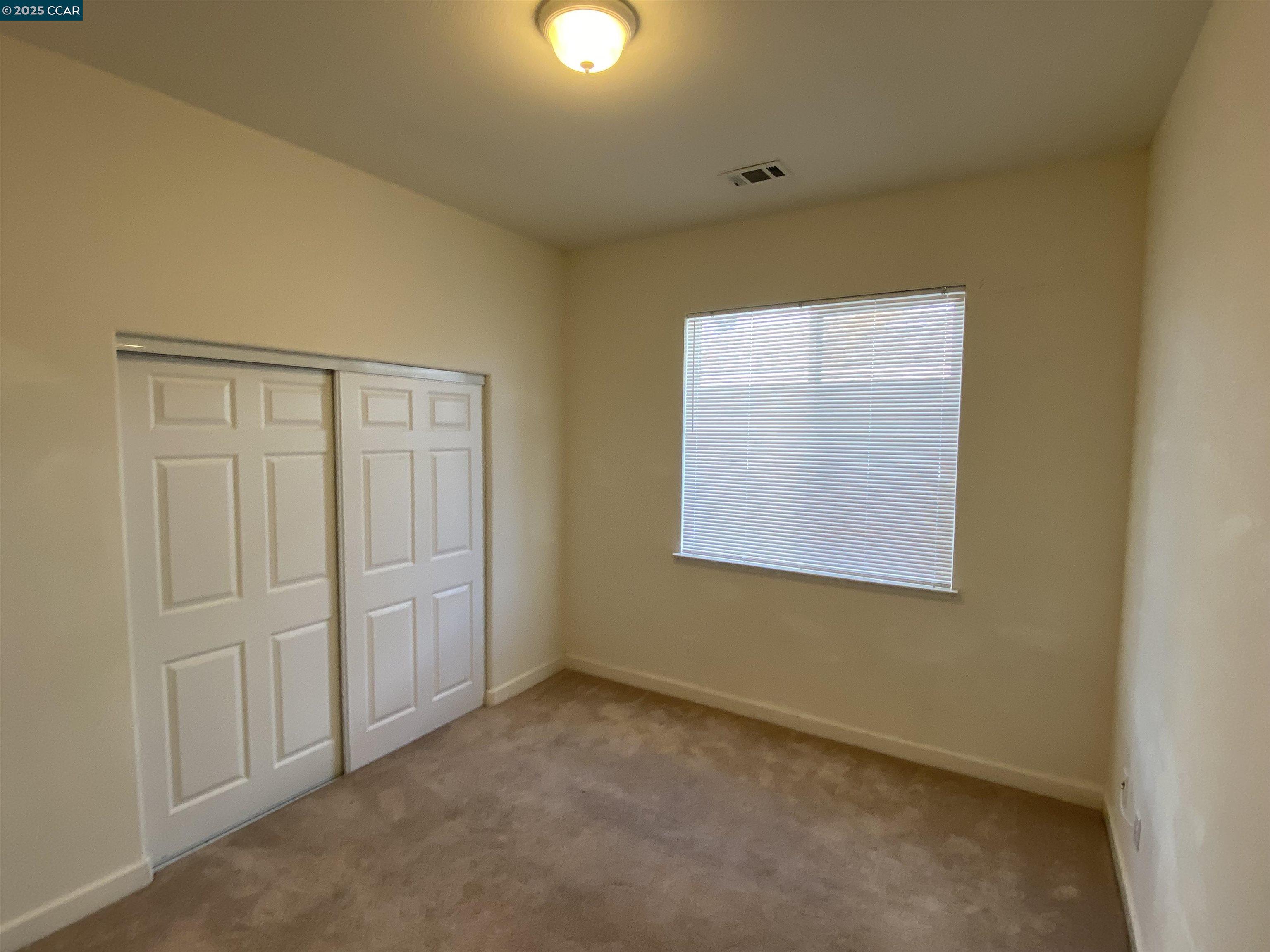 1900 La Veranda Pl