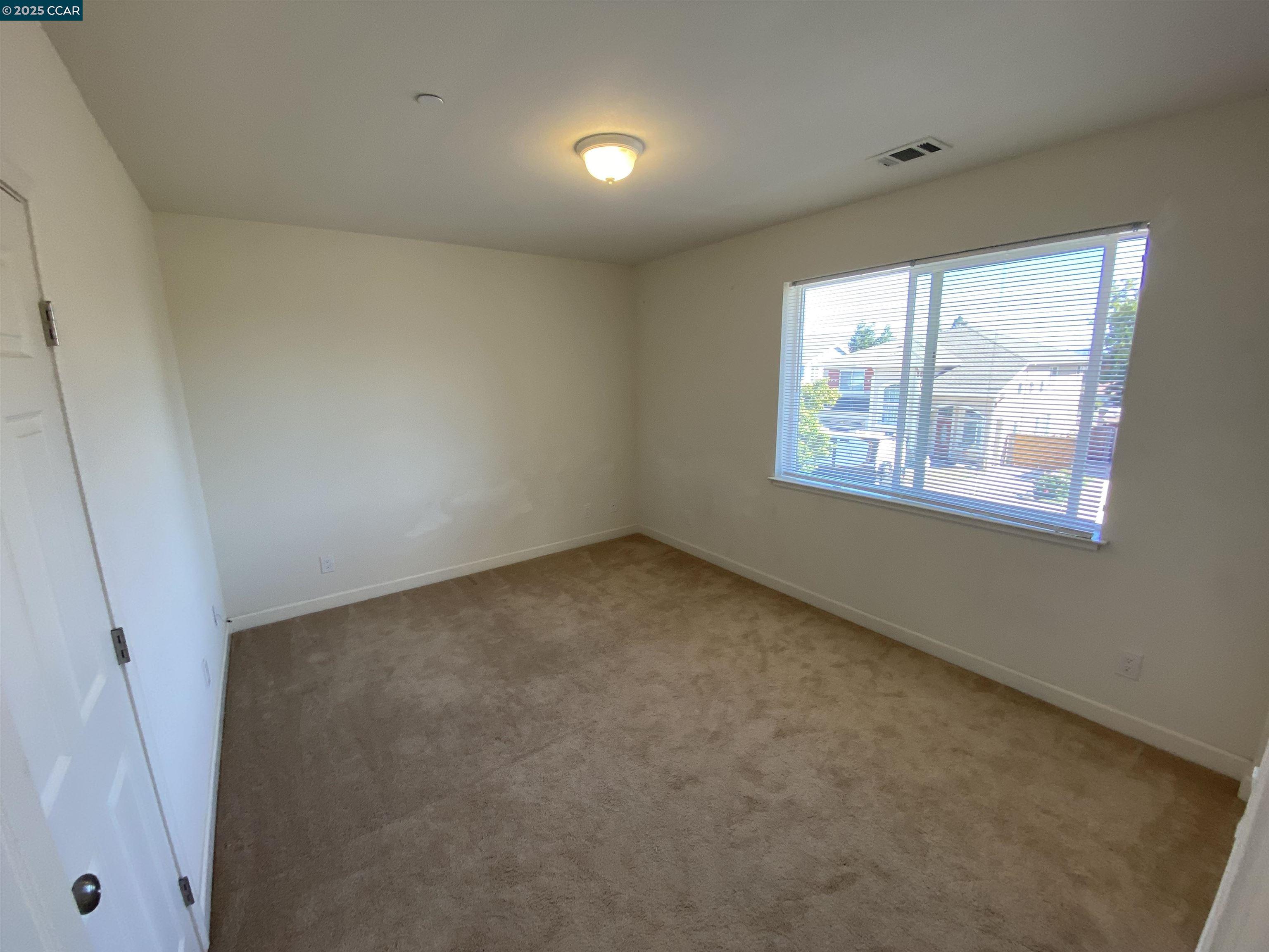 1900 La Veranda Pl