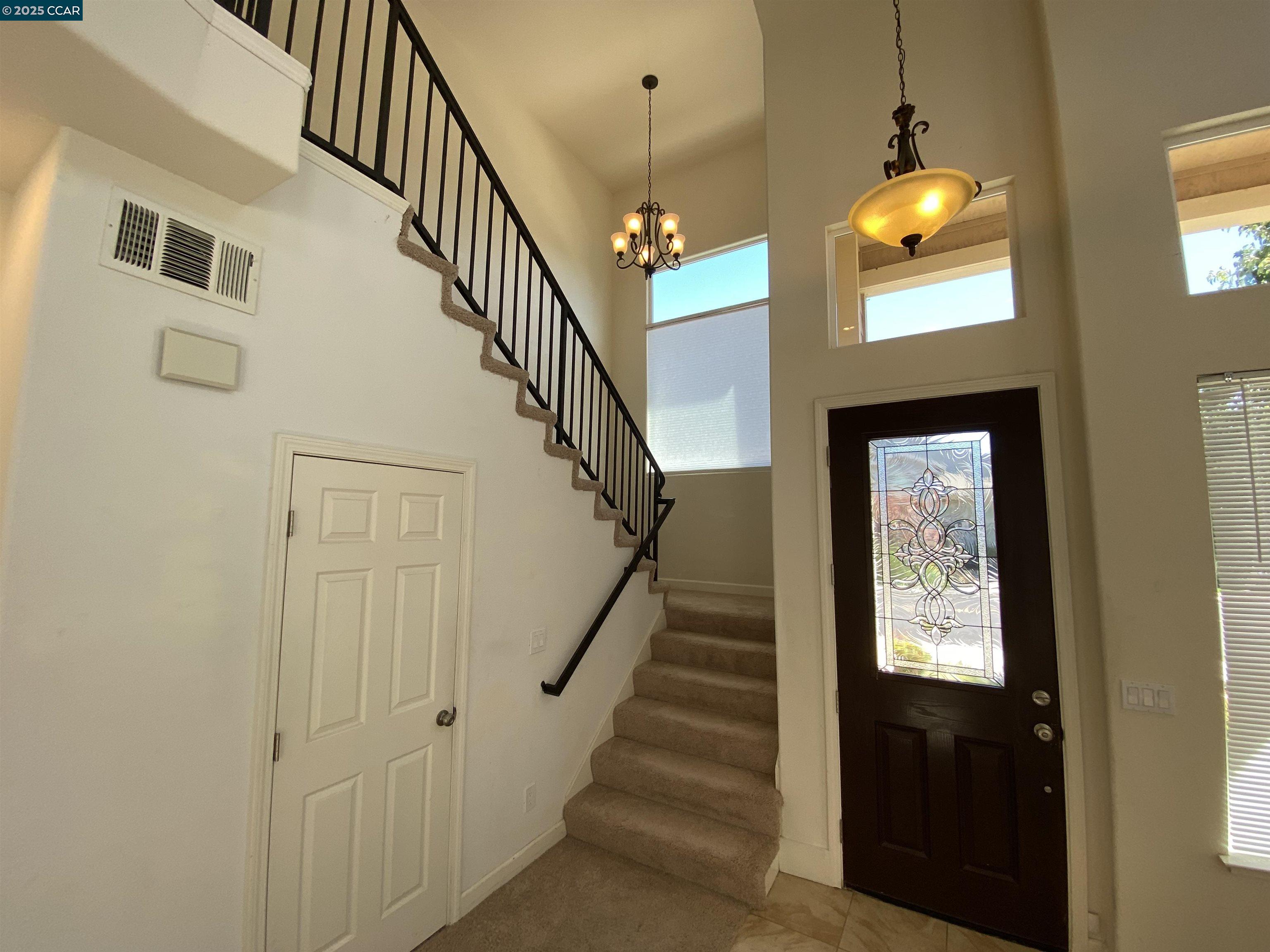 1900 La Veranda Pl