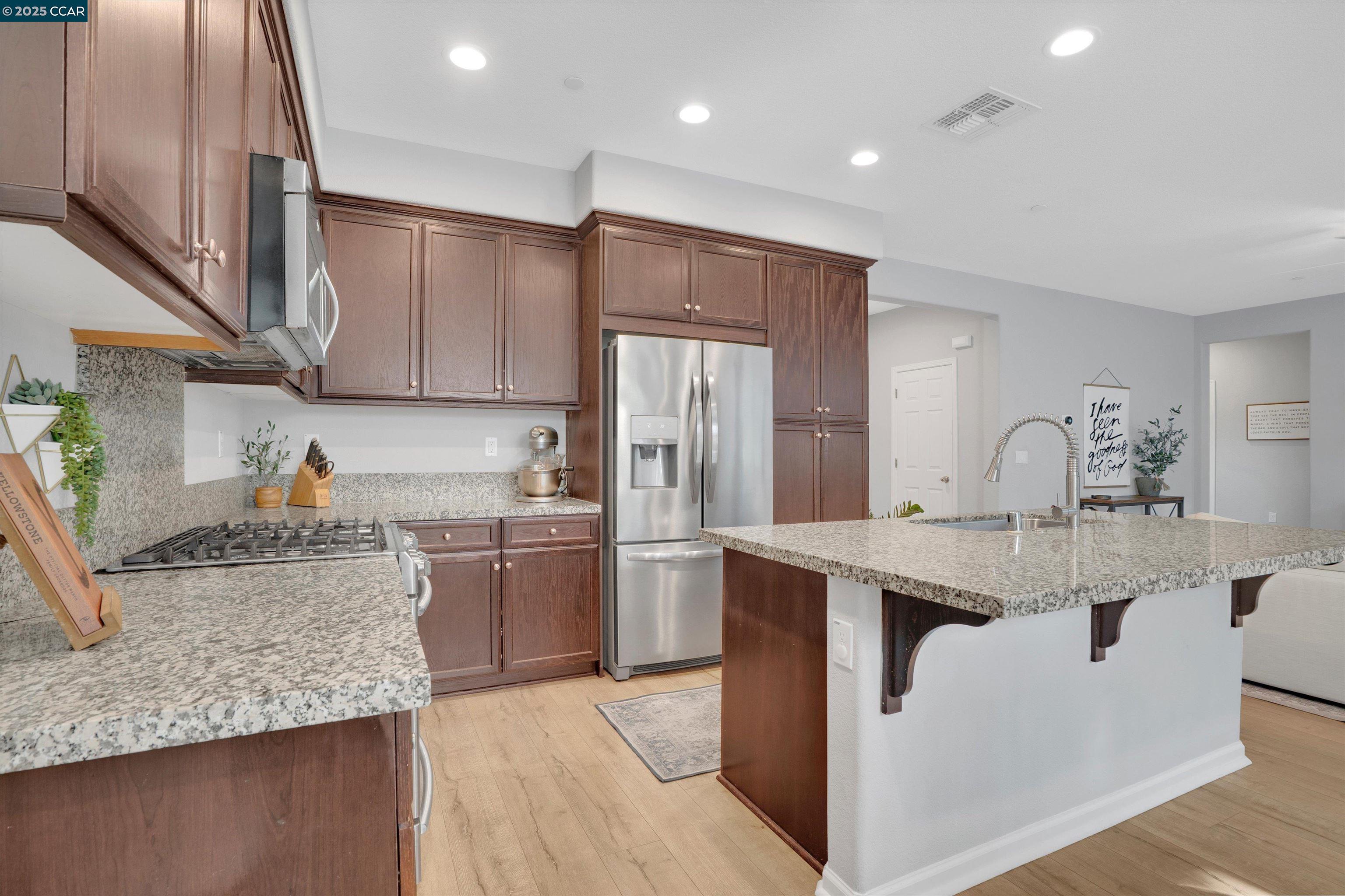 342 Macarthur Way