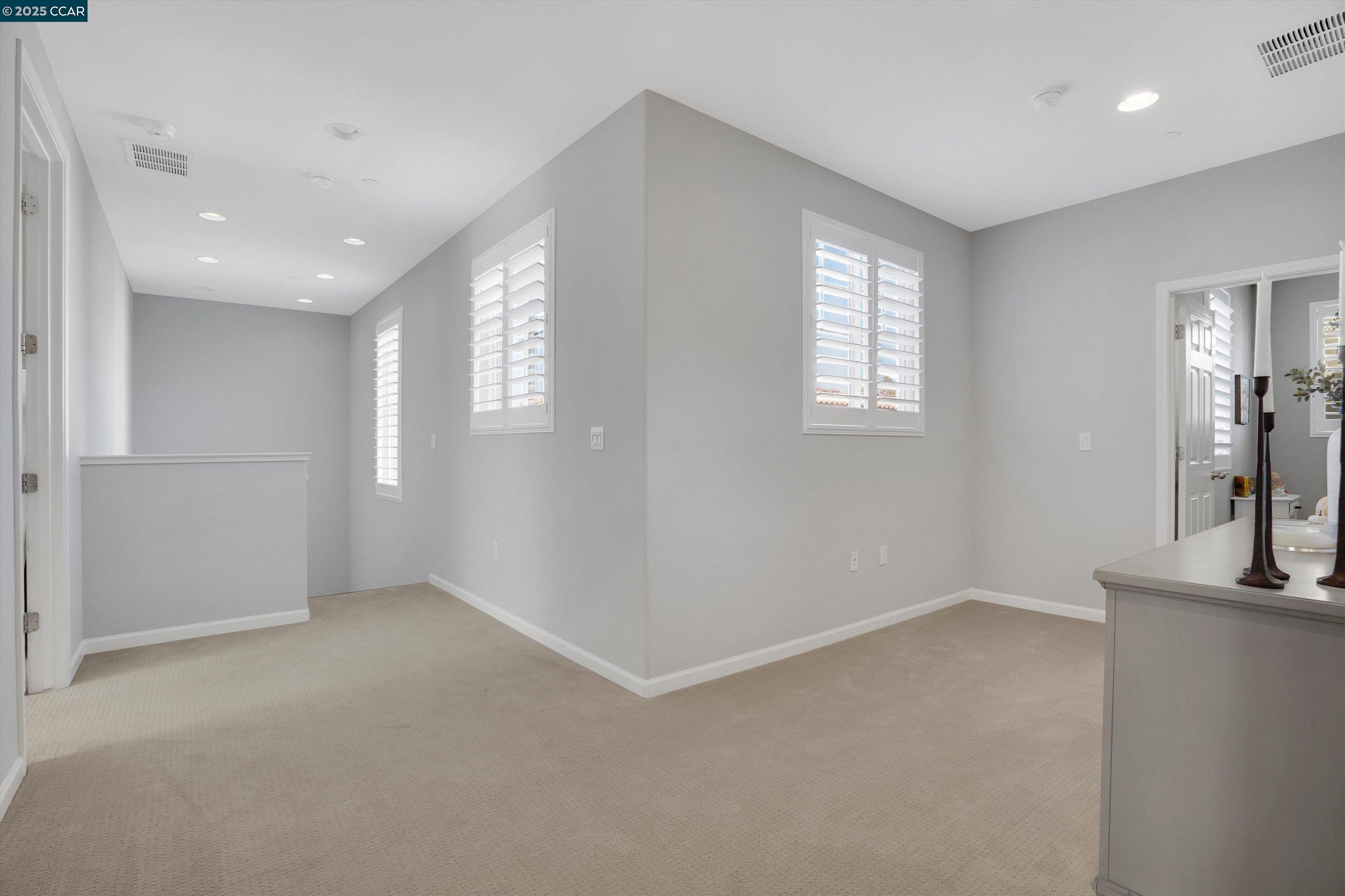 342 Macarthur Way