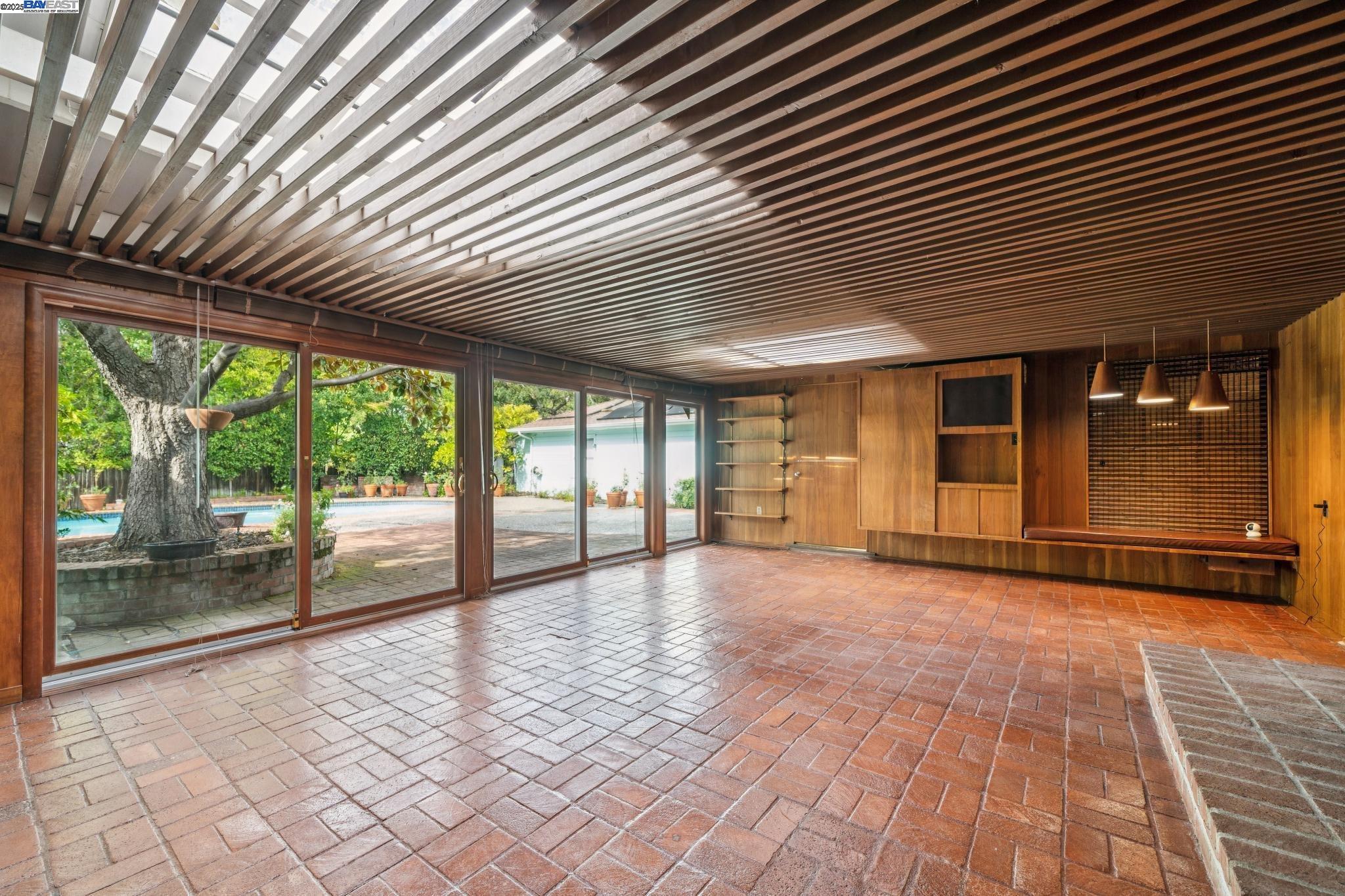 175 Richard Ln