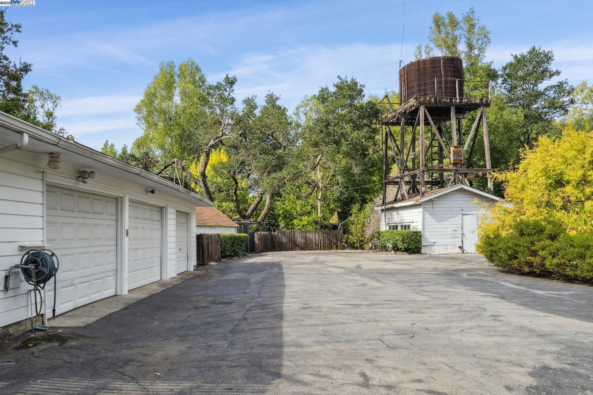 175 Richard Ln