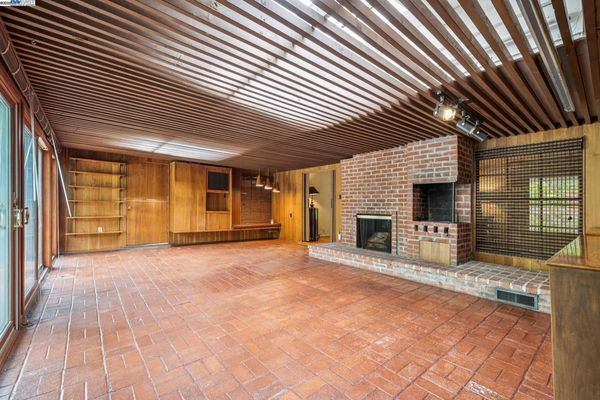 175 Richard Ln