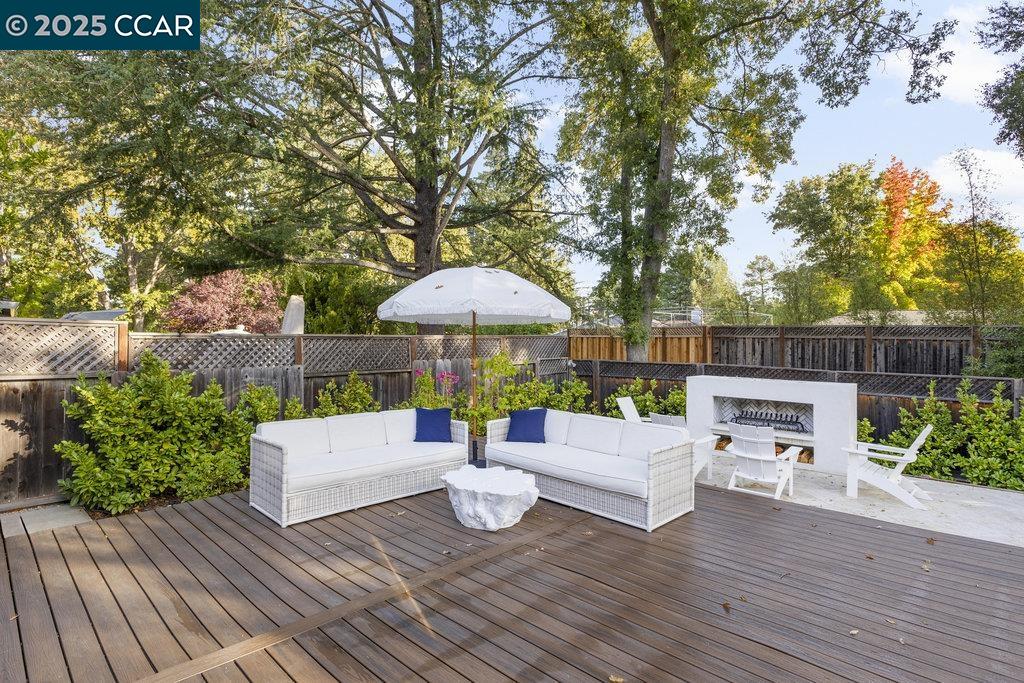 128 Arlene Dr