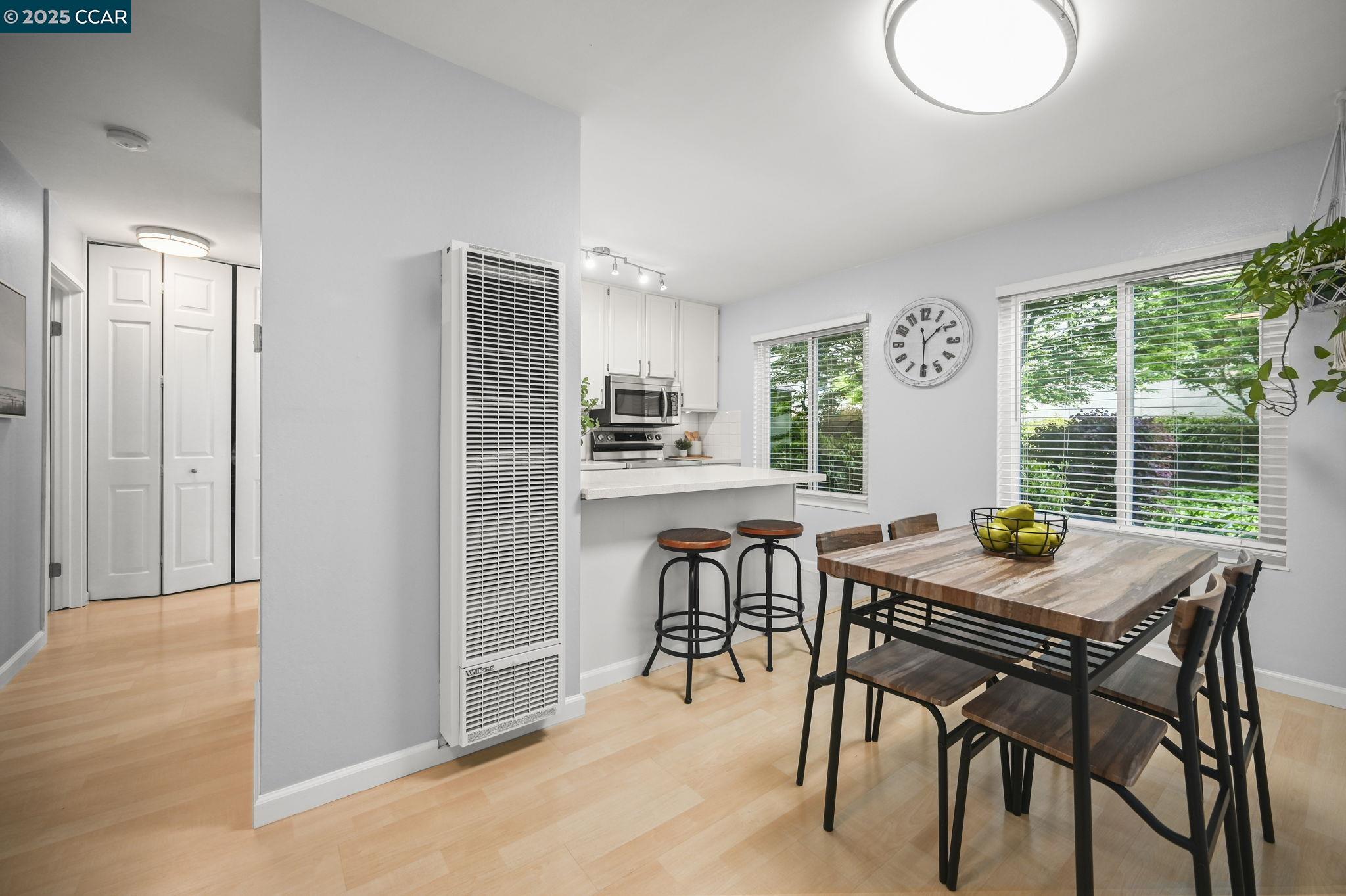 2560 Walnut Blvd # 3