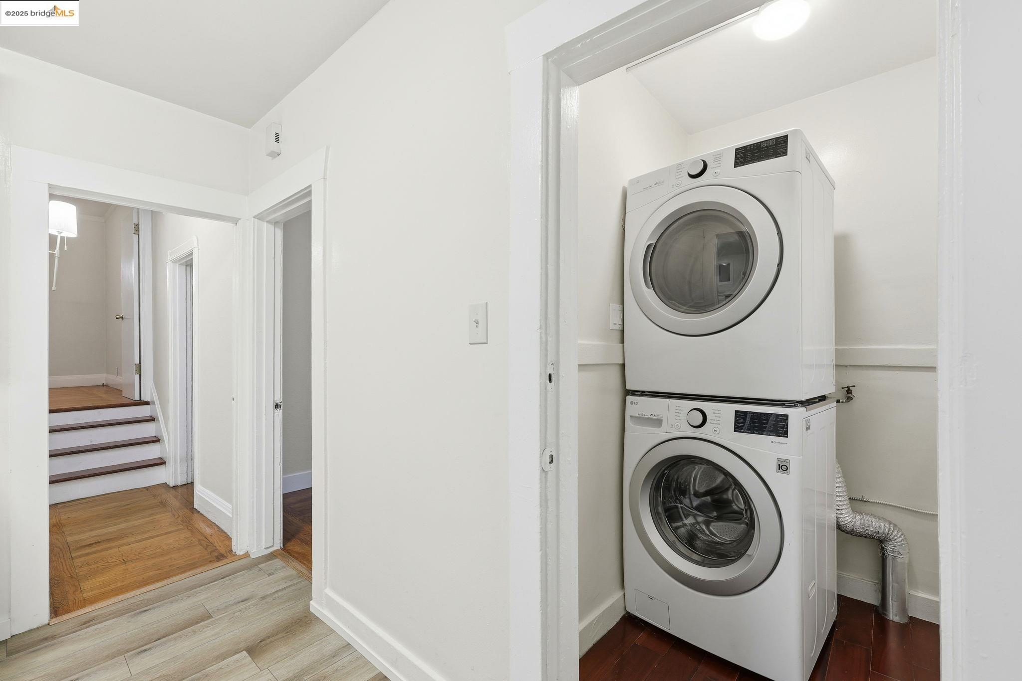 2430 27th Ave Unit D