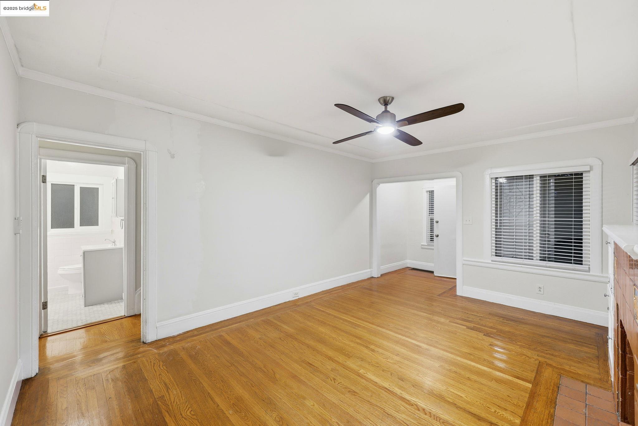 2430 27th Ave Unit D